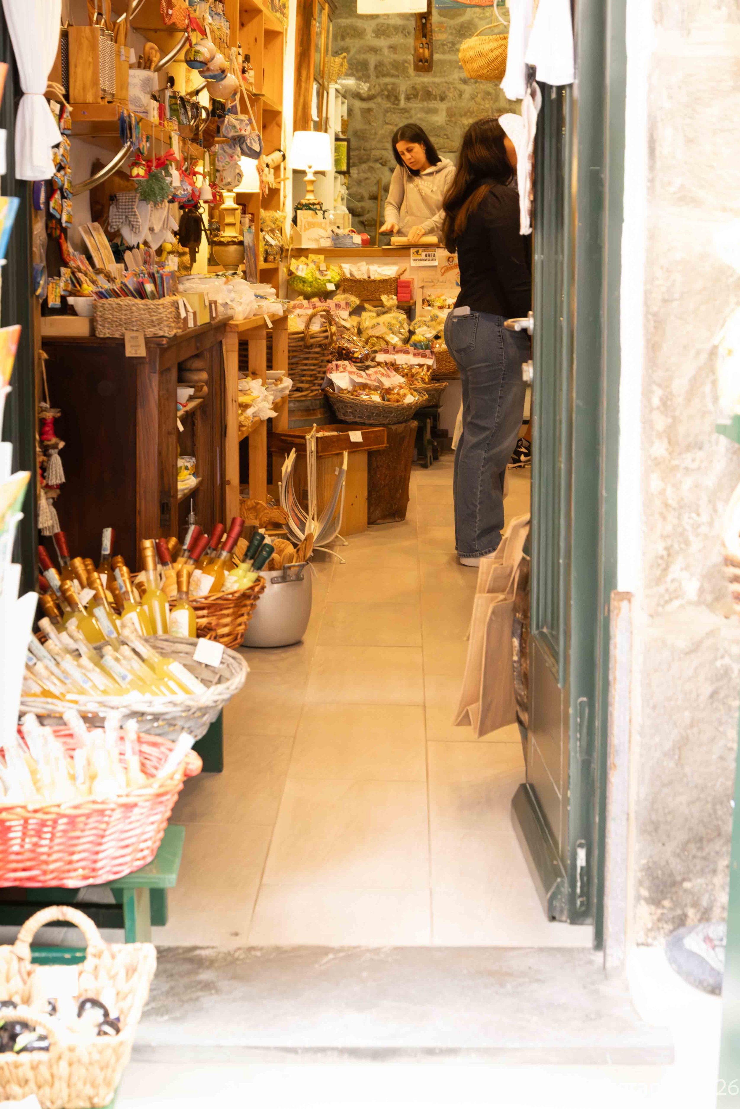 Riomaggiore Collection-21.jpg