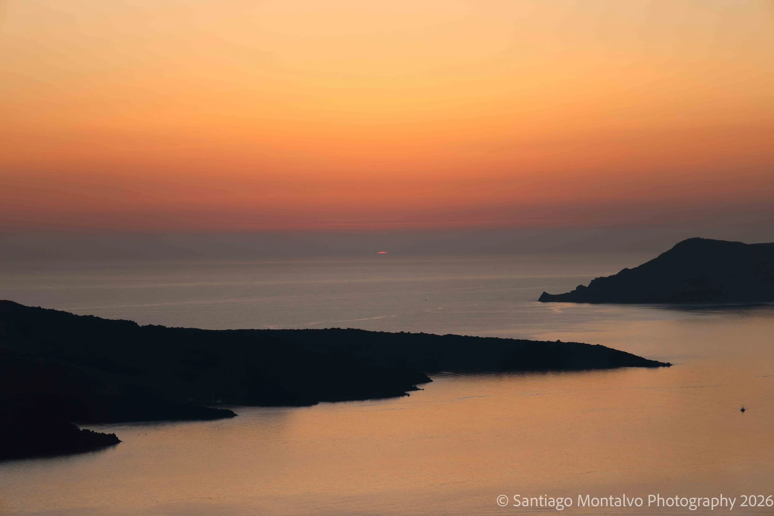 Santorini Sunset 2021-27.jpg