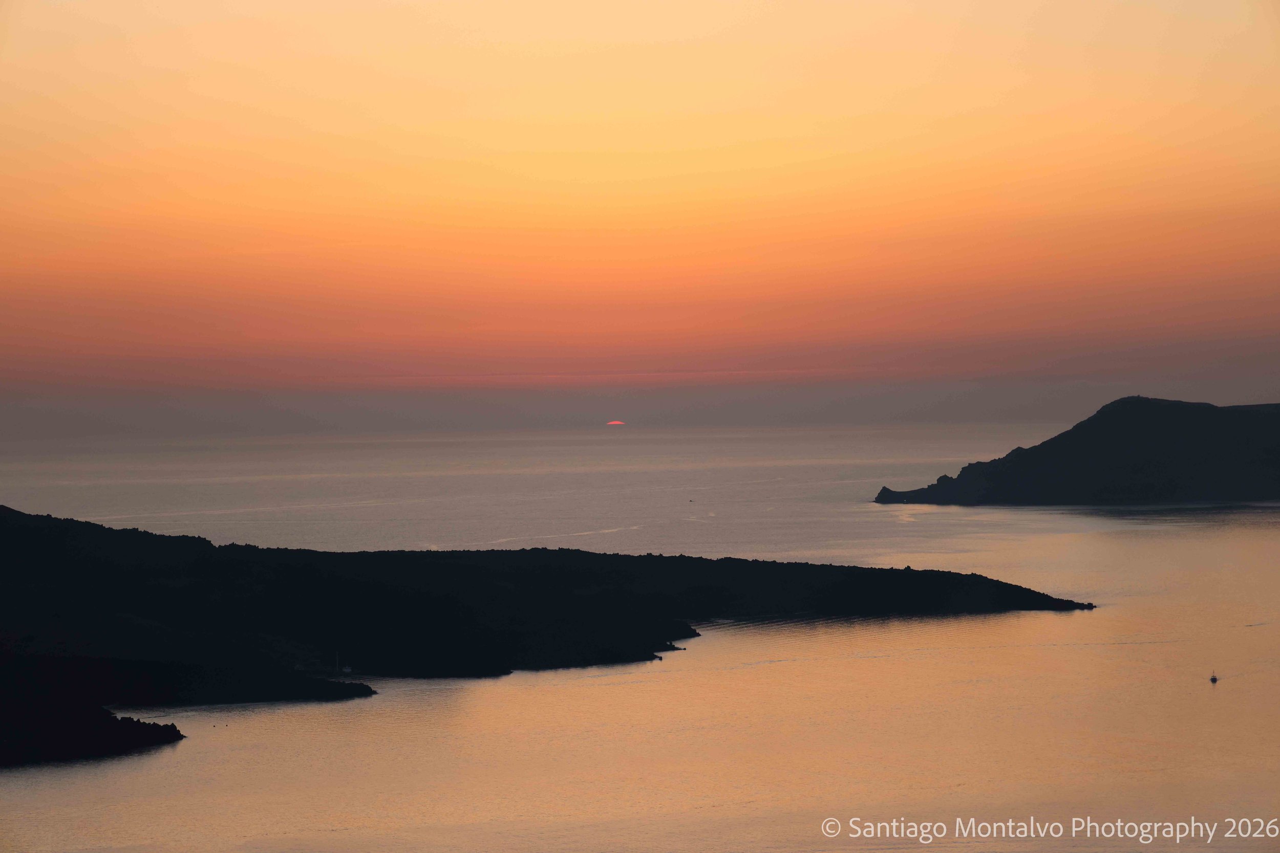 Santorini Sunset 2021-26.jpg