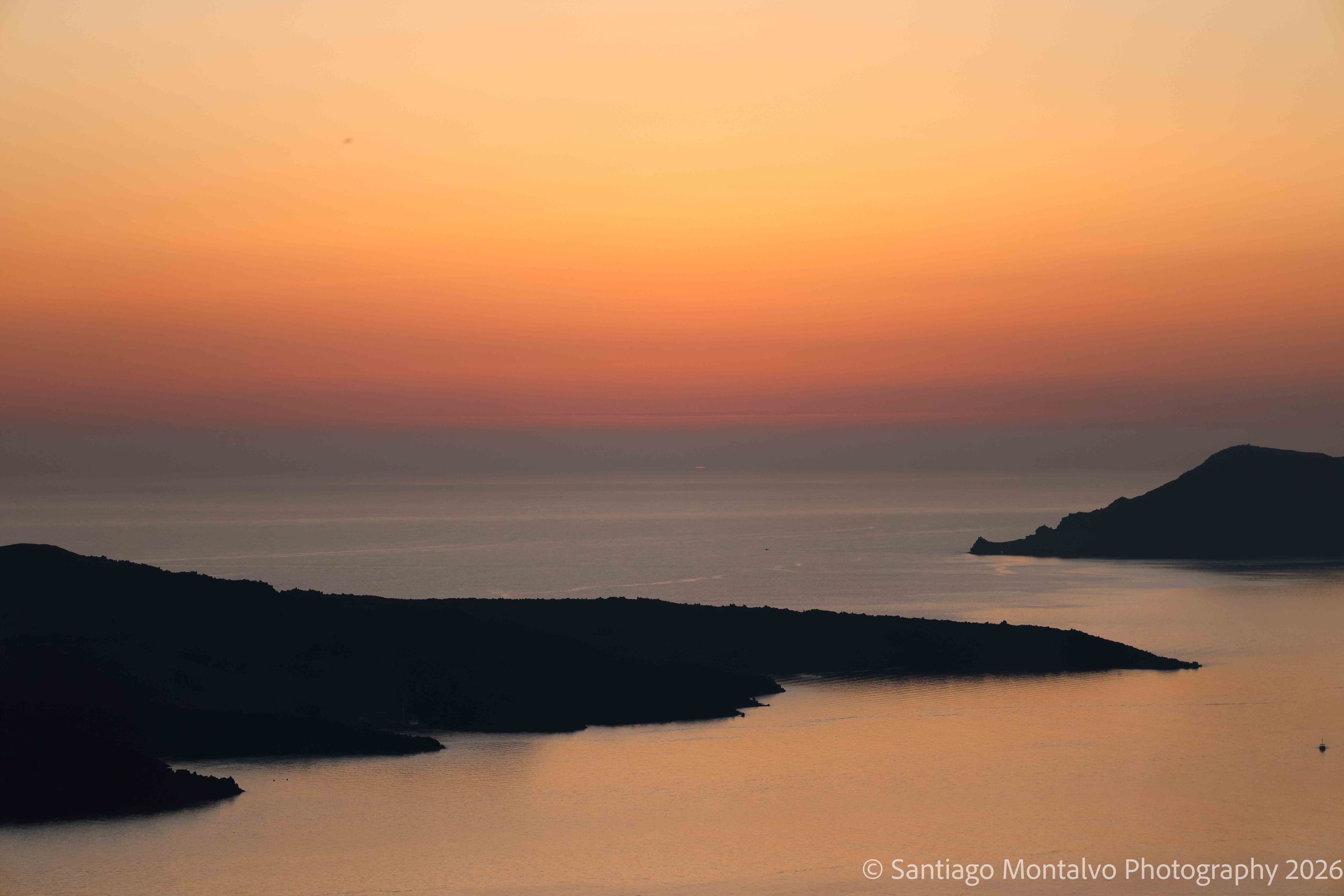 Santorini Sunset 2021-30.jpg