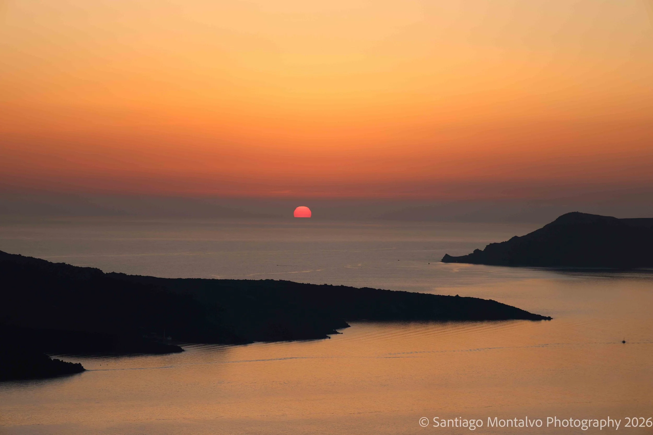 Santorini Sunset 2021-18.jpg