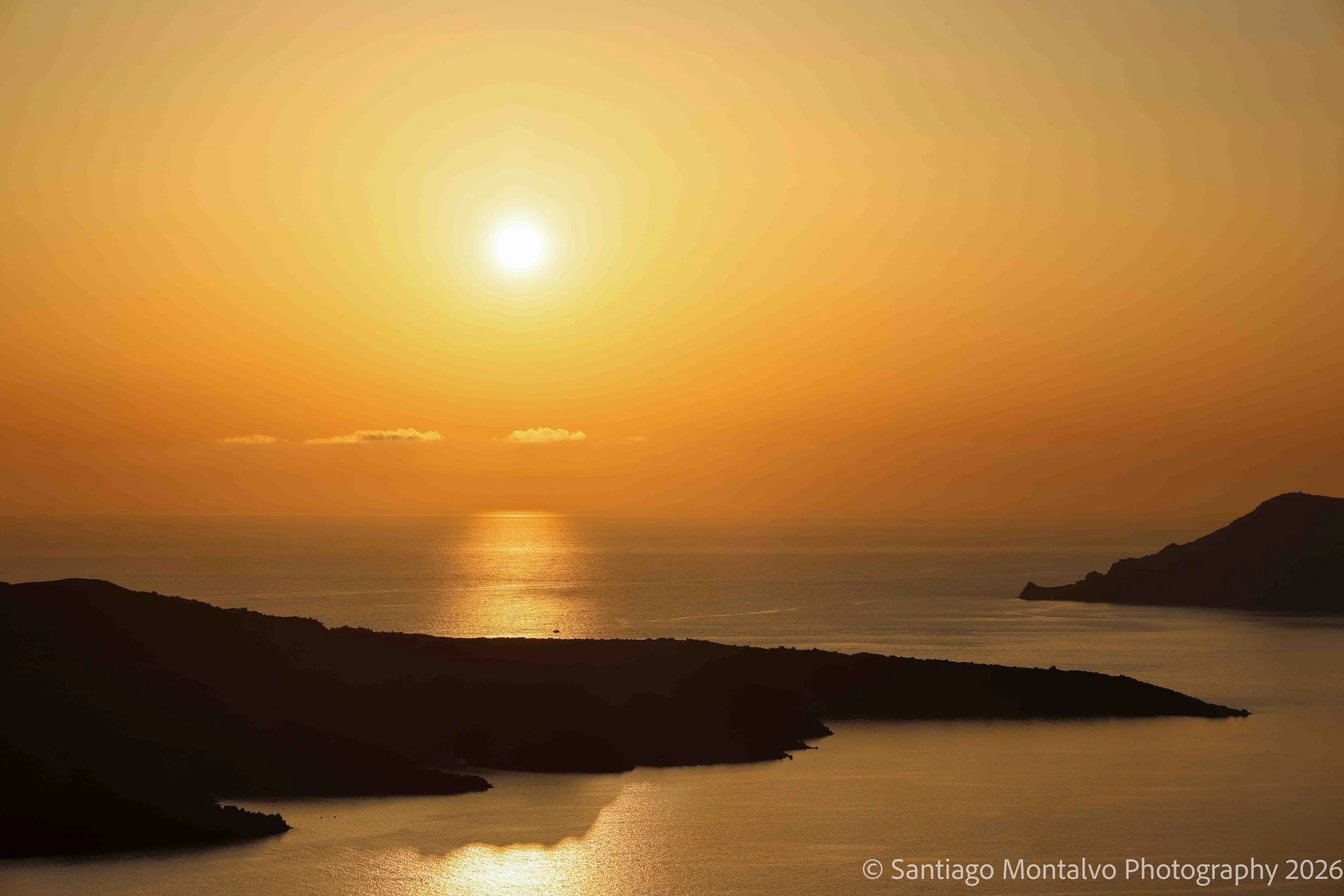Santorini Sunset 2021-12.jpg