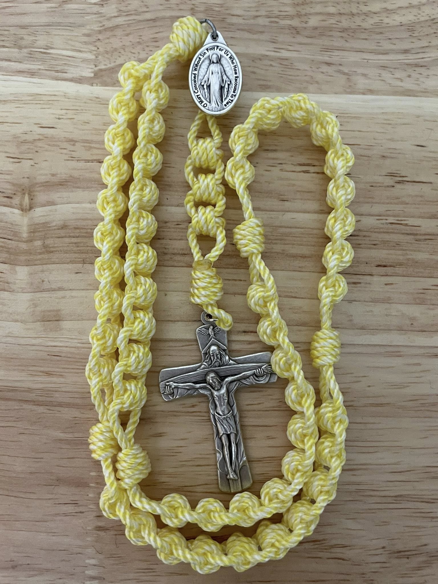 Yellow Cord Ladder Rosary.jpg