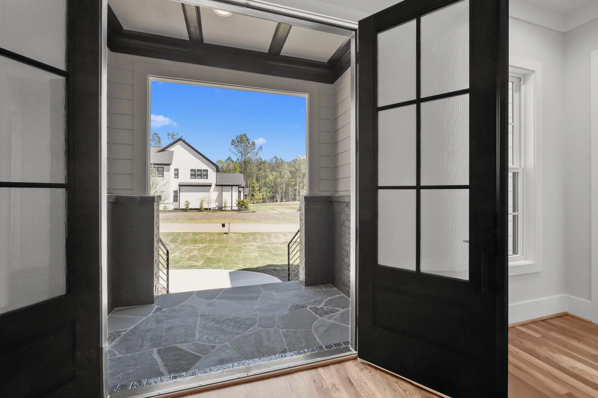 18-web-or-mls-P1035865.jpg