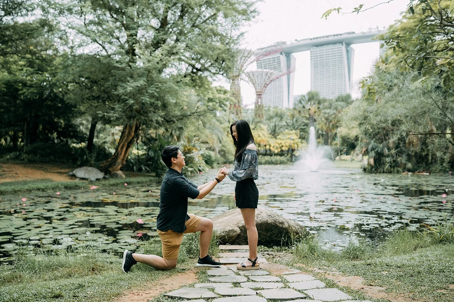 Proposal at Lily Pond, Gardens by the Bay