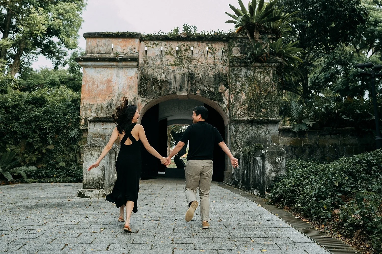 Fort Canning Couple Shoot after proposal