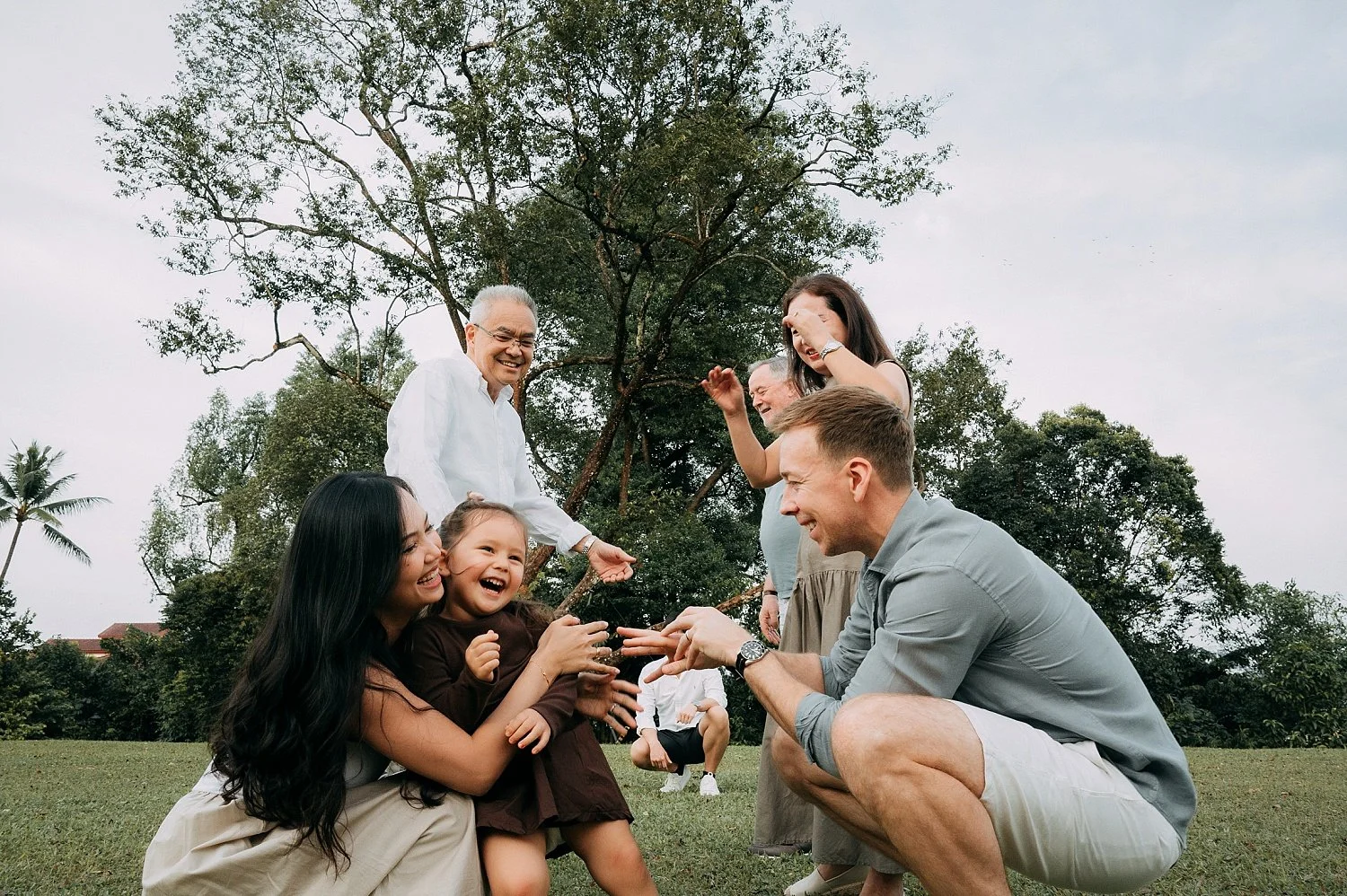 Outdoor Family Shoot at Botanic Gardens Gallop Extension
