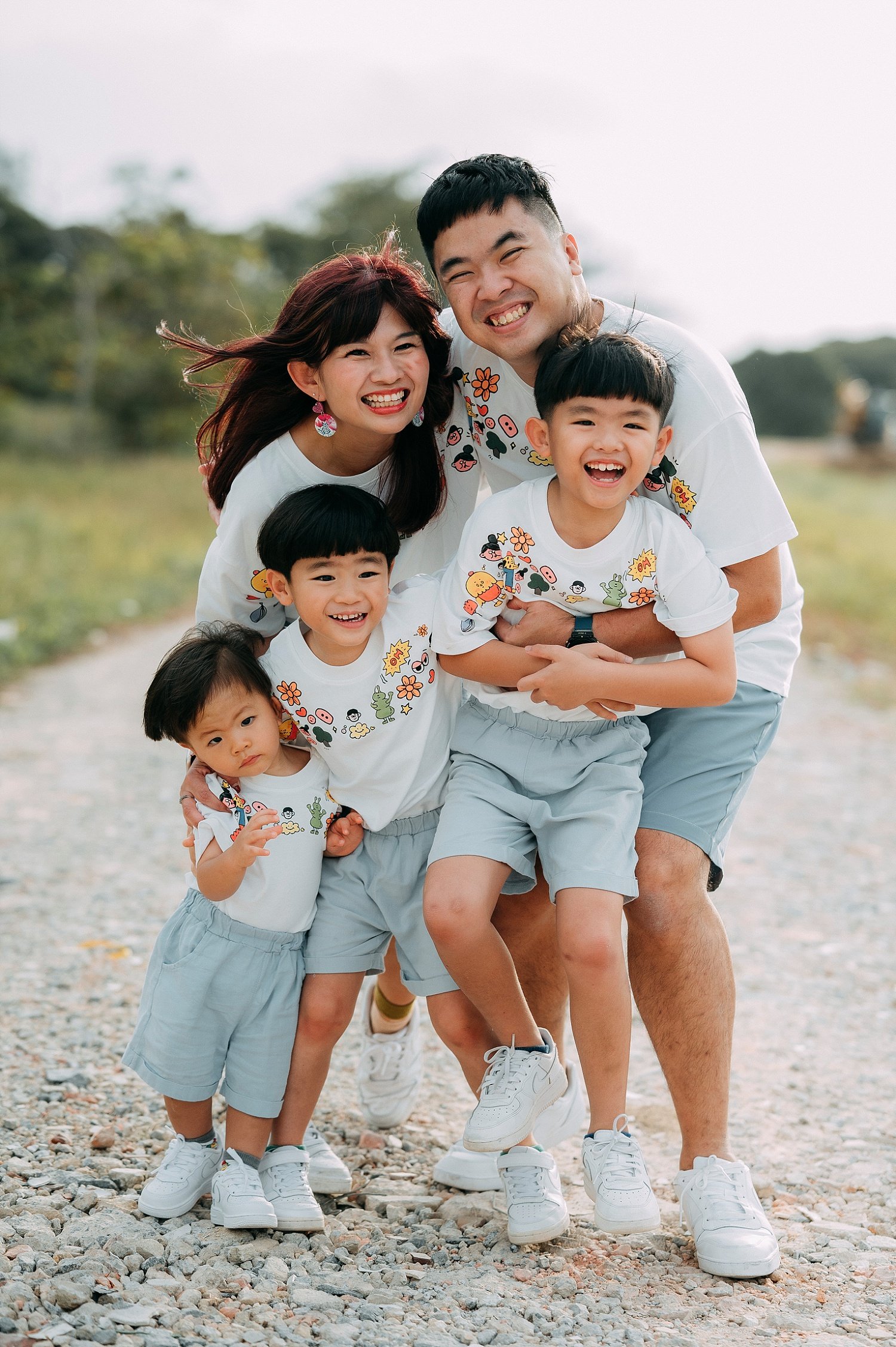 Family Photography session beside Marina Barrage
