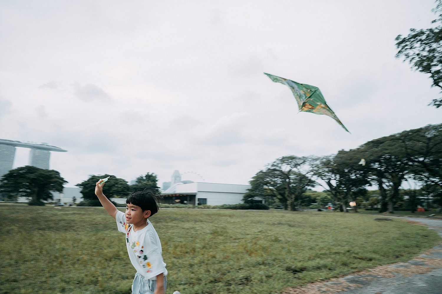 Family Photography session beside Marina Barrage