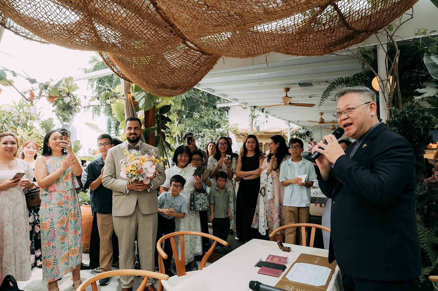 Alani, Kada Maxwell.