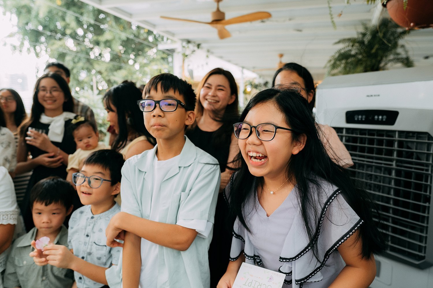 Alani, Kada Maxwell.