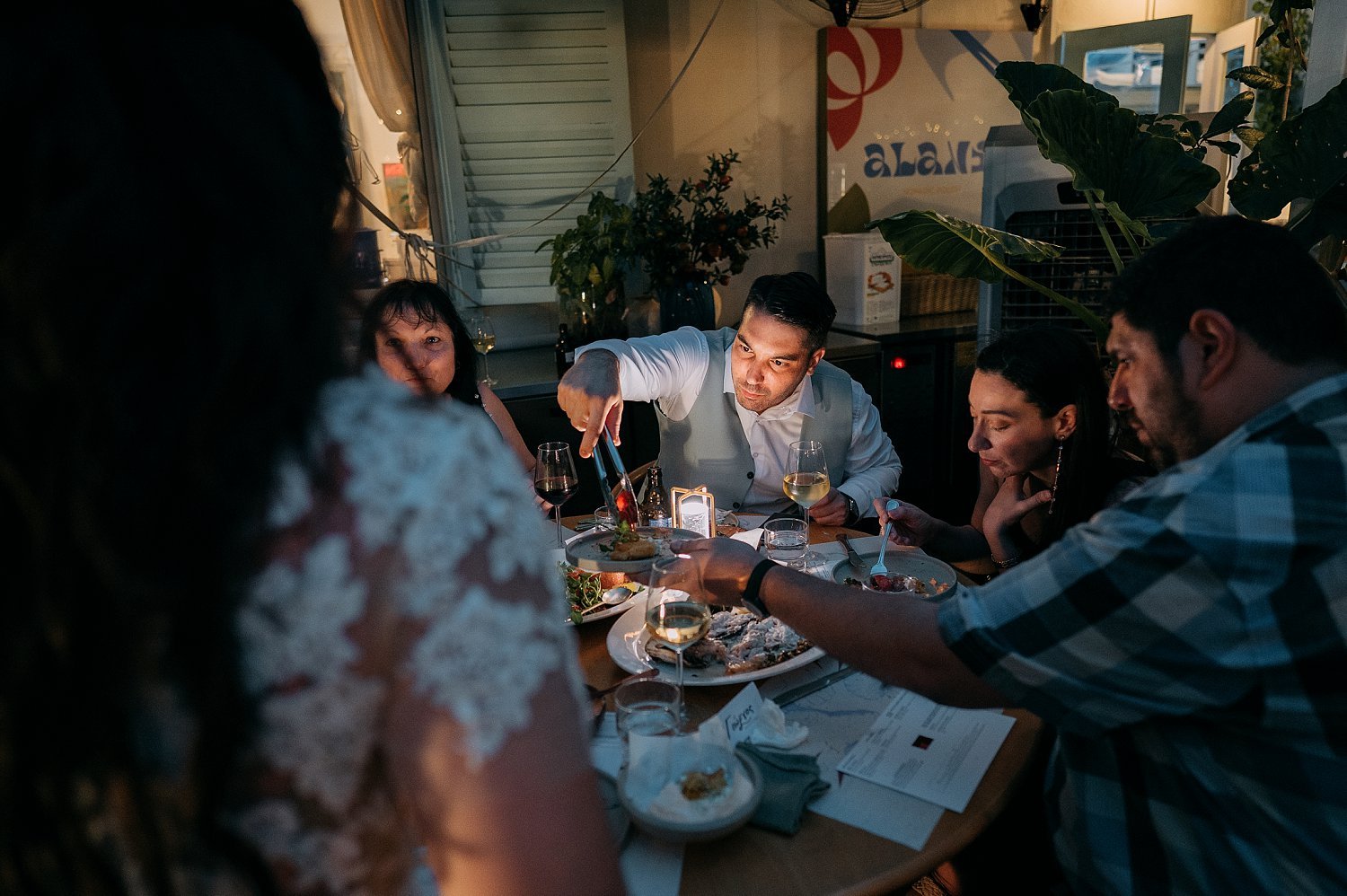 Alani, Kada Maxwell.