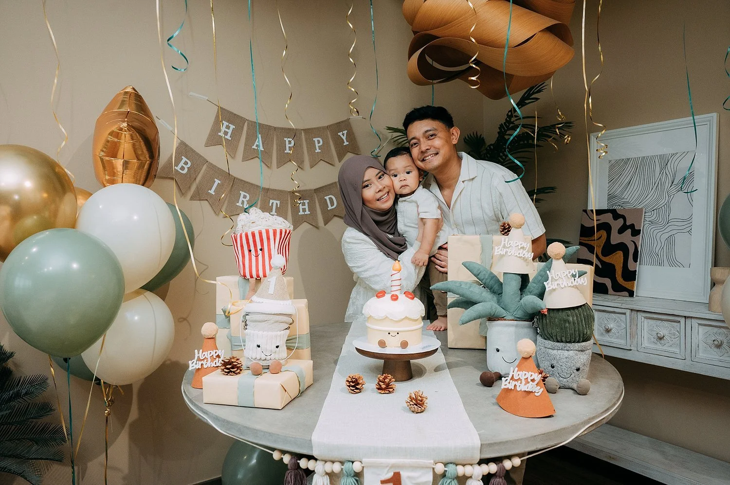 Birthday Cake &amp; Candle Moments