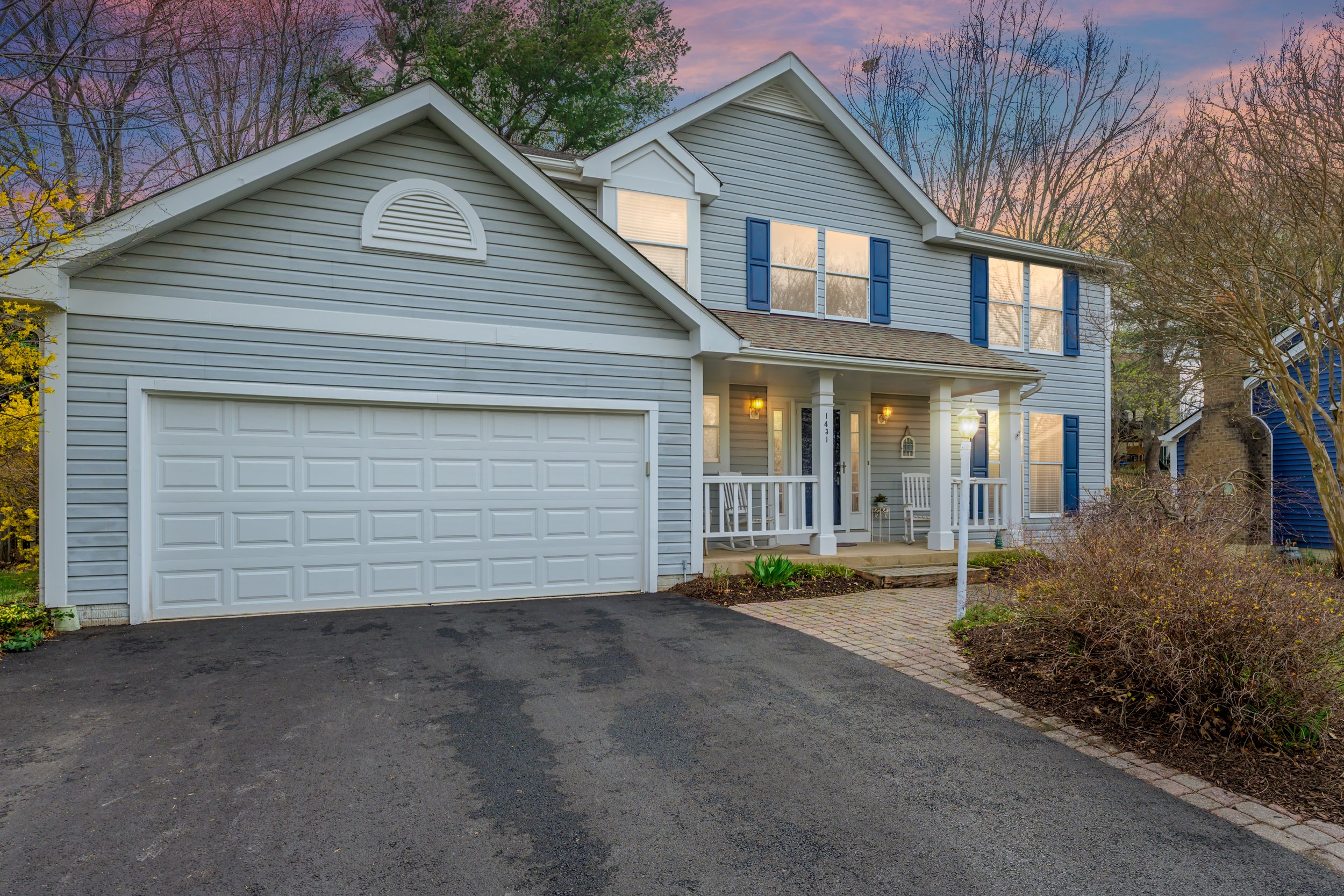 1_1431 flynn ct_twilight1-vt.jpg