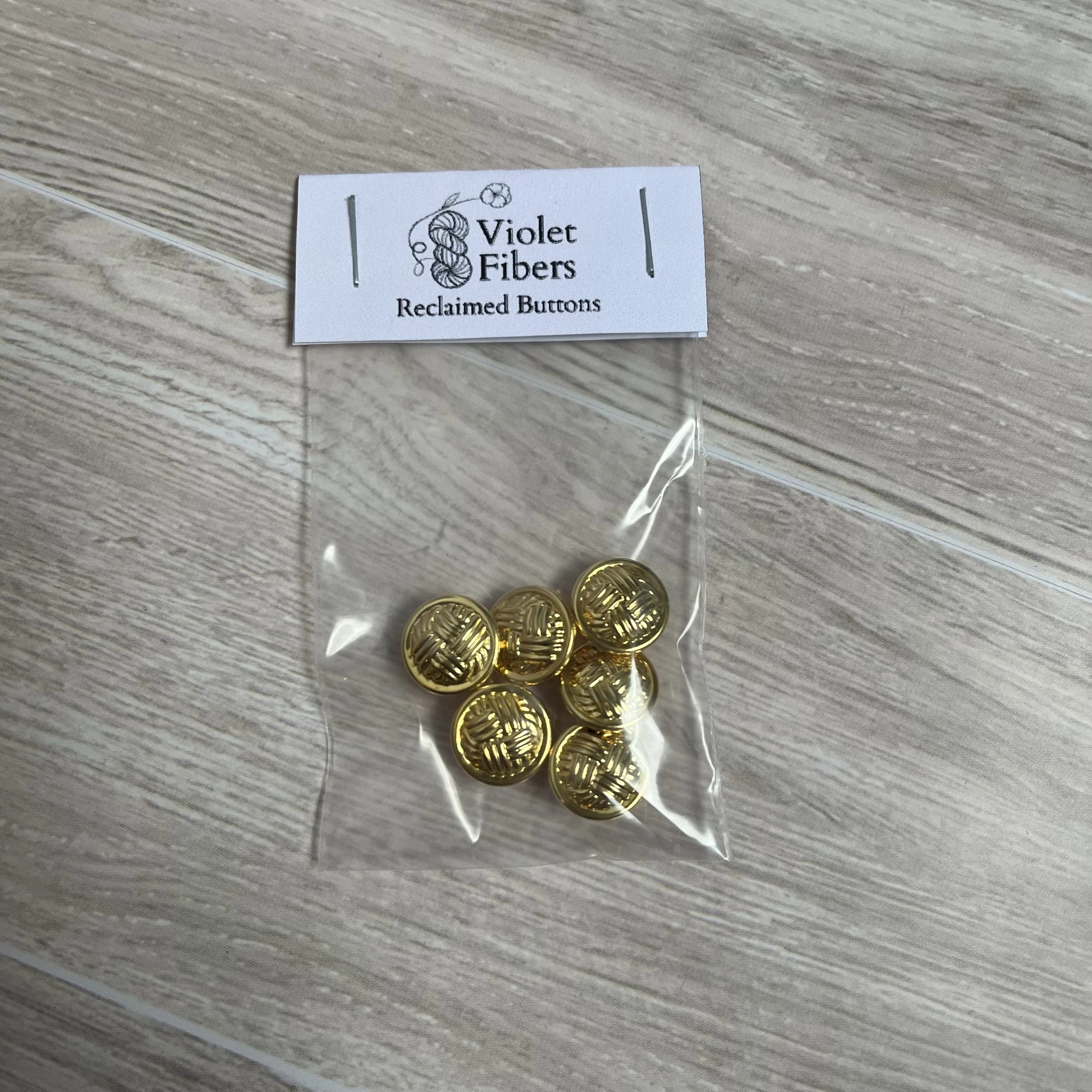 Reclaimed Buttons - 6 Pack