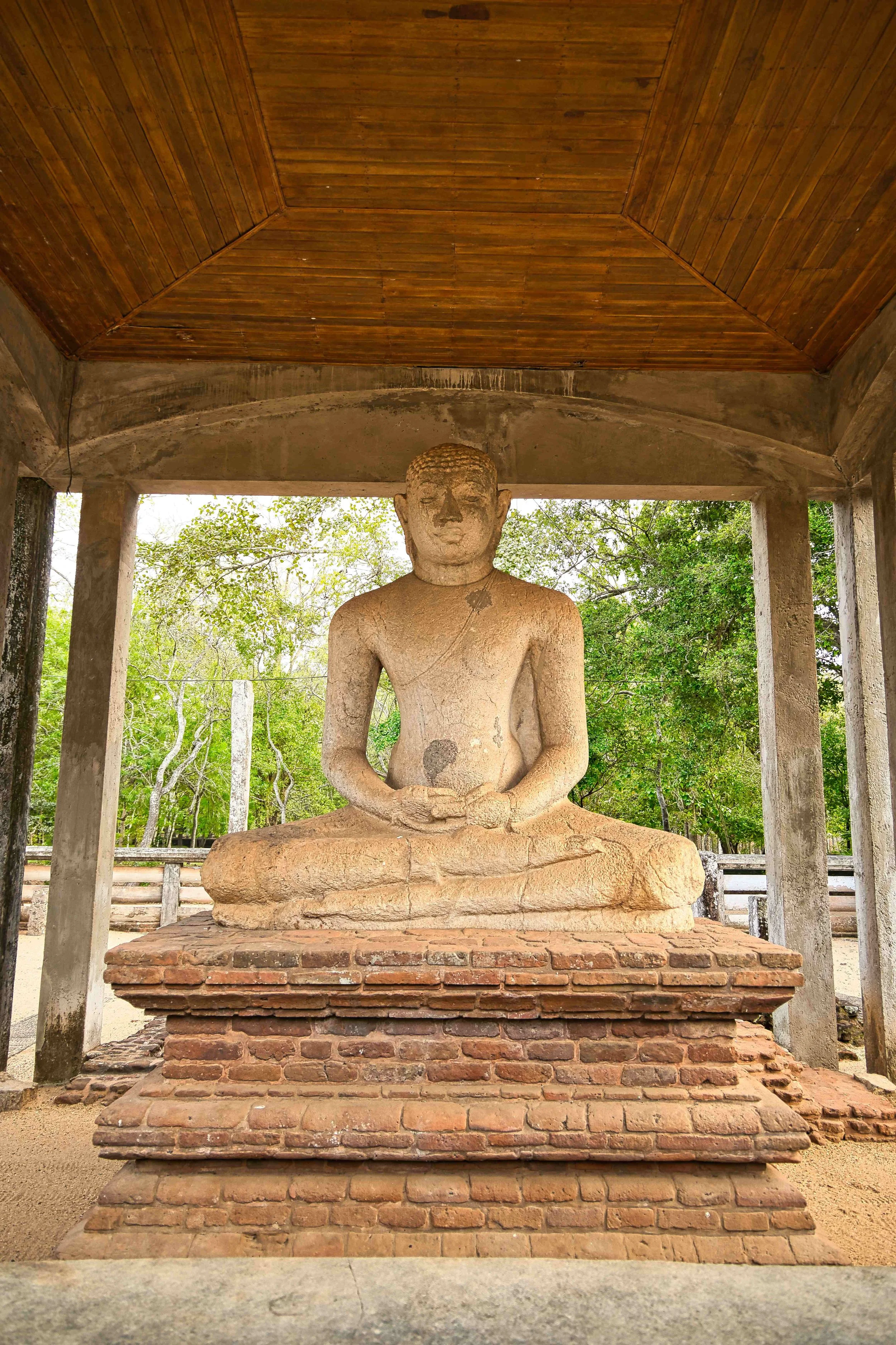 Samadhi Buddha Statue - Anuradhapura