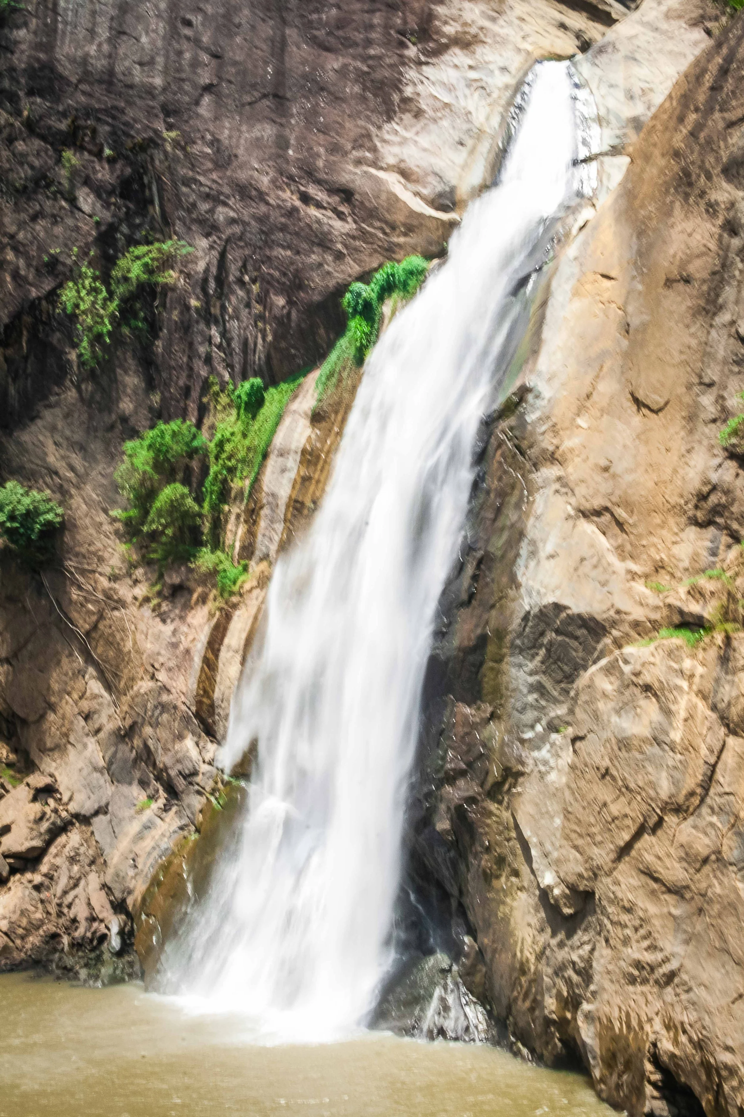 Doovili Fall Balangoda