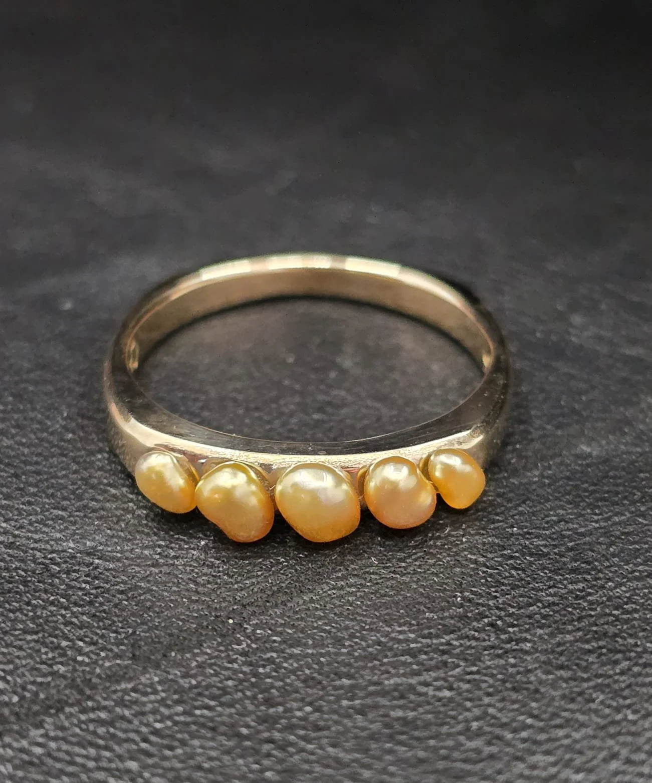 Gold pearl Ring 1.jpeg