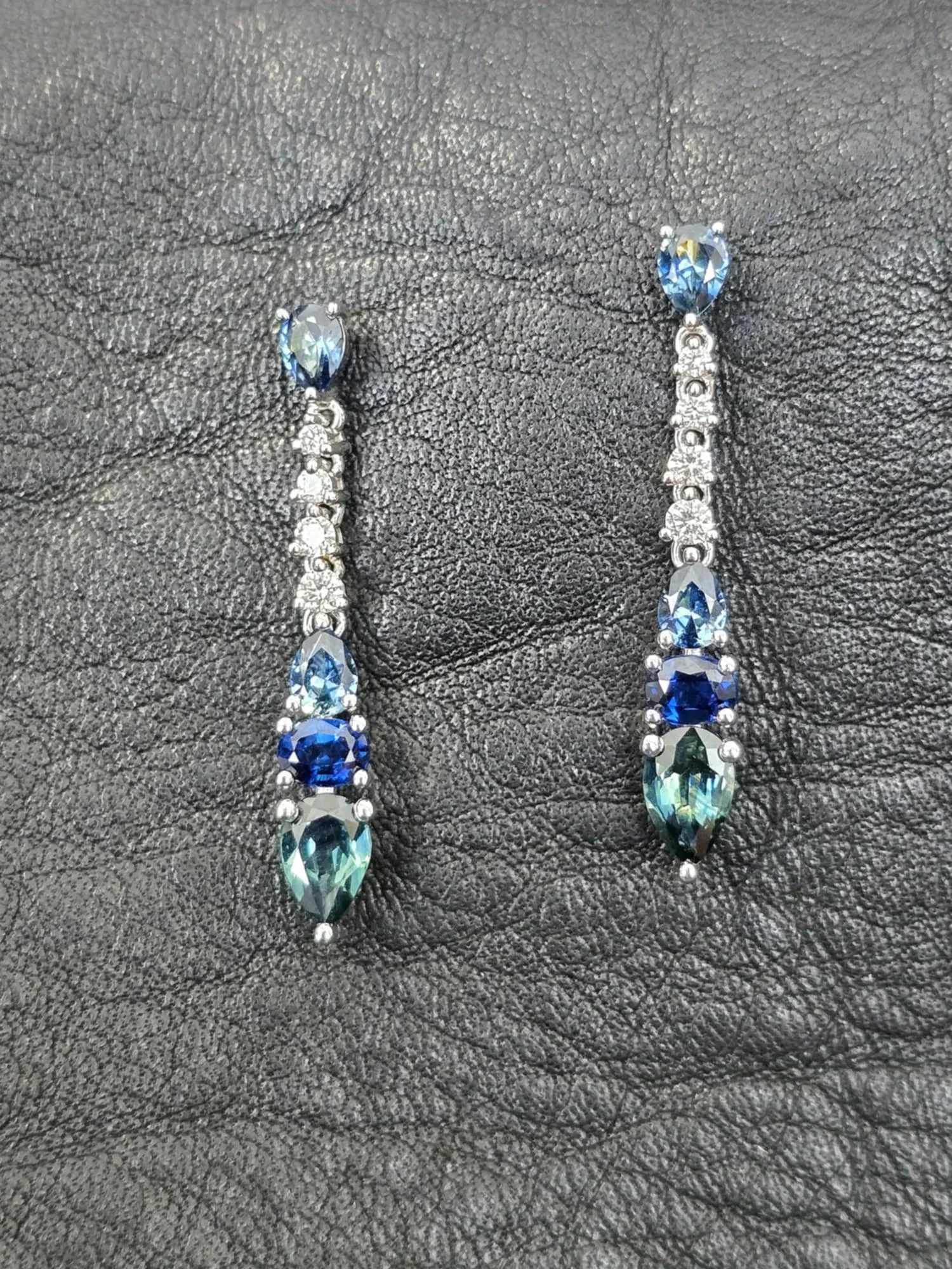 Cascade drop Sapphires Earrings