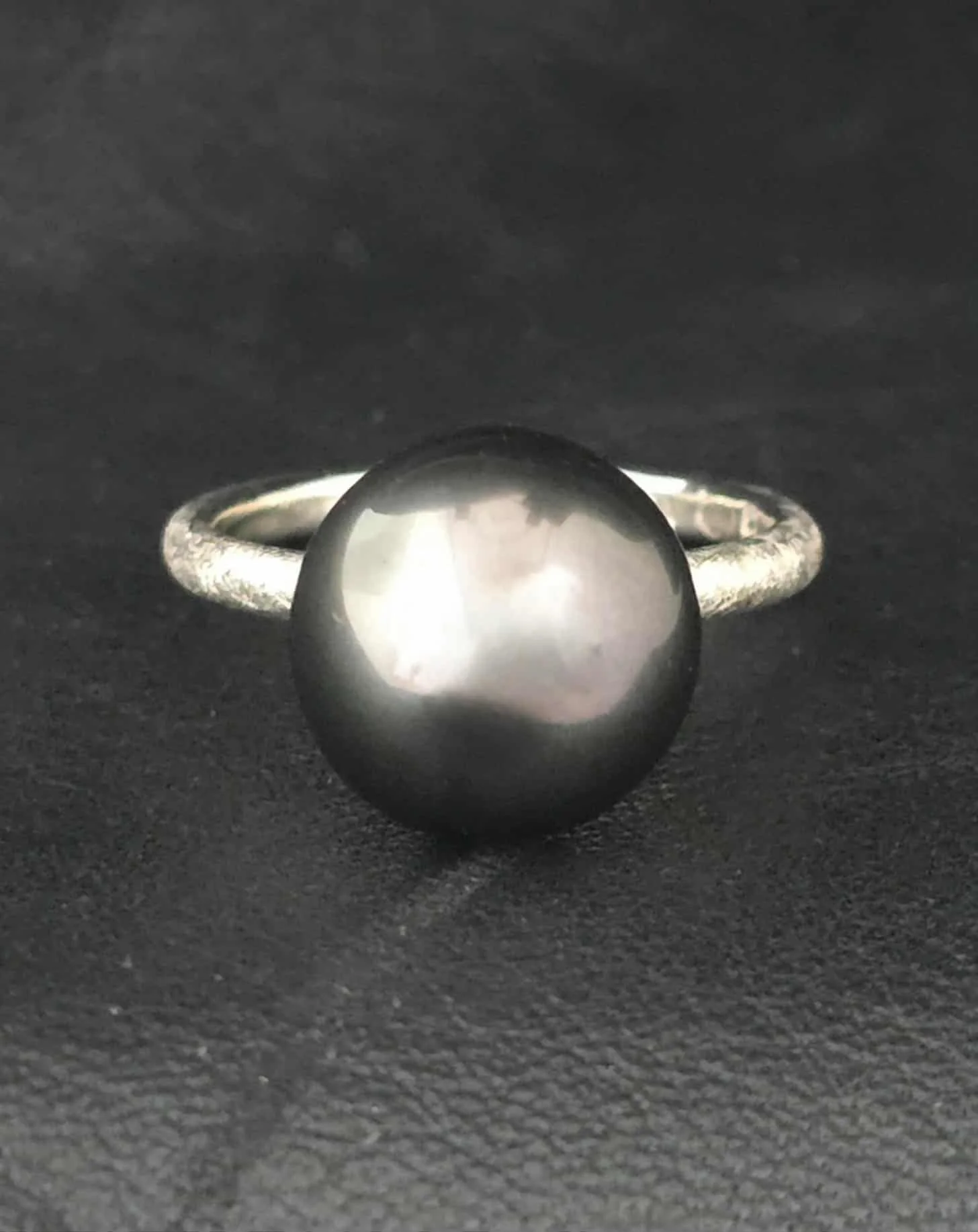 Black Pearl Ring 3.jpg