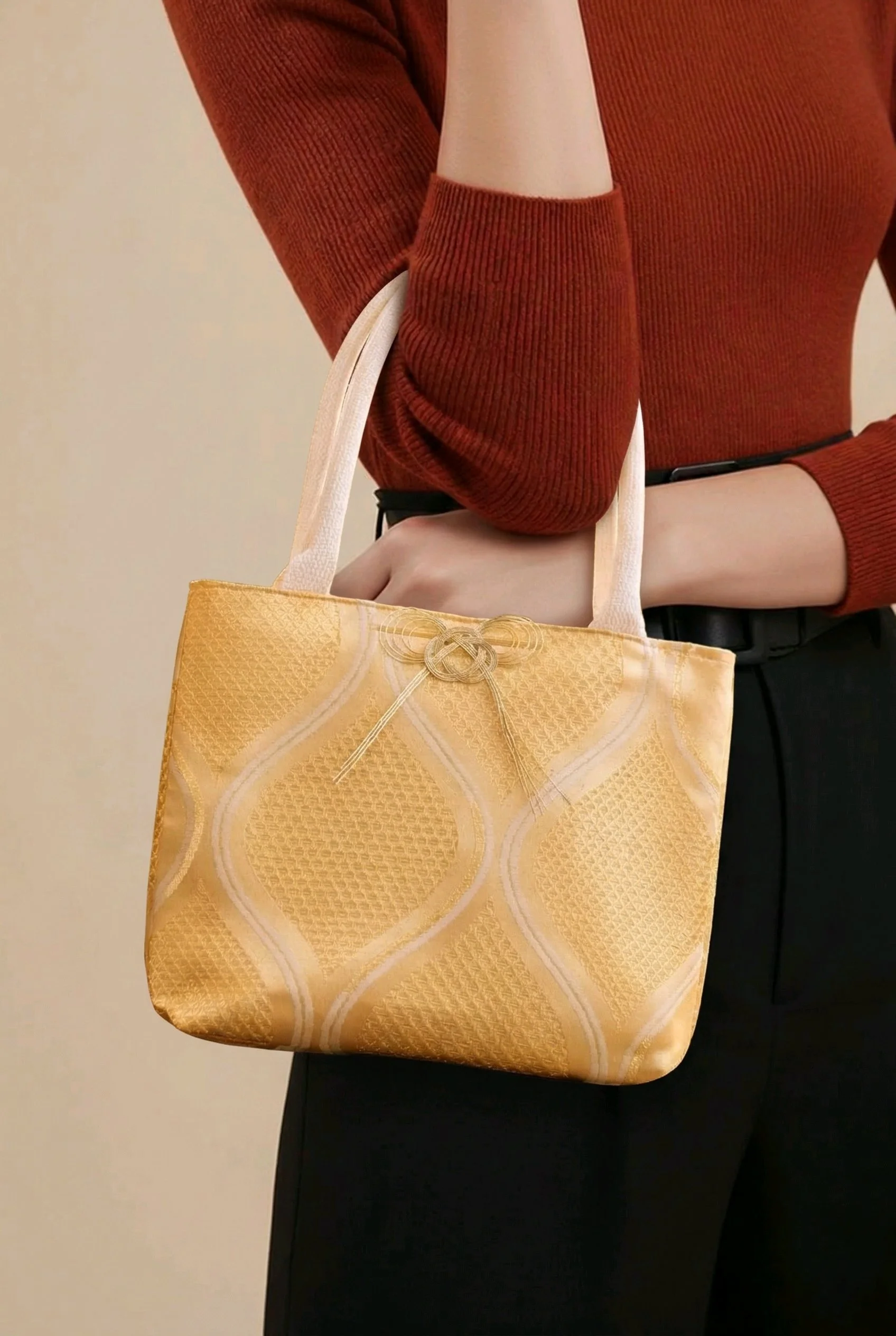 gold-handbag-vintage-obi.jpg