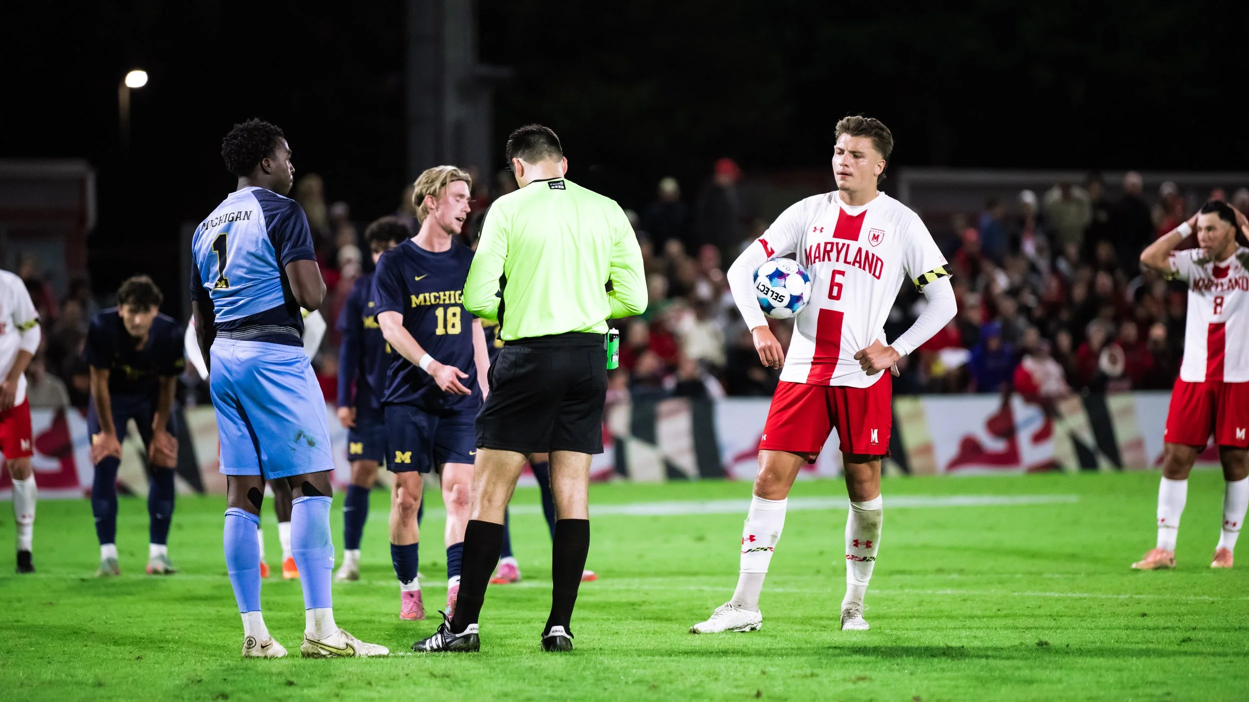 MSoccervMichigan20251010_MD_-017.jpg