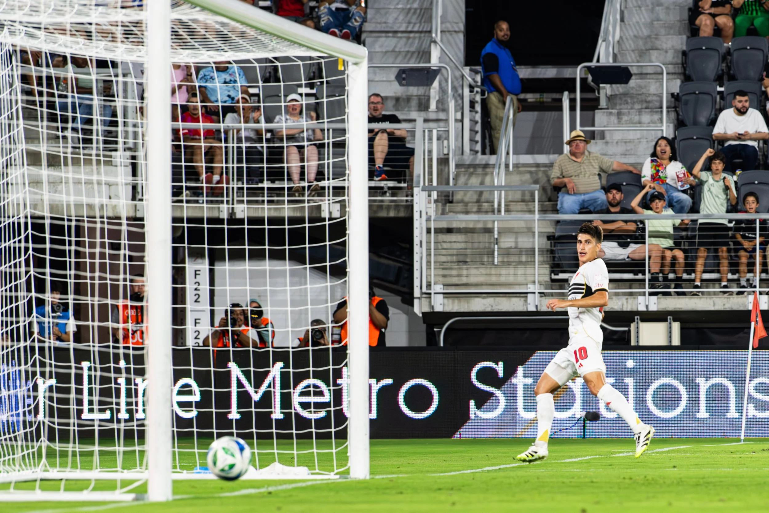 DC United-008.jpg