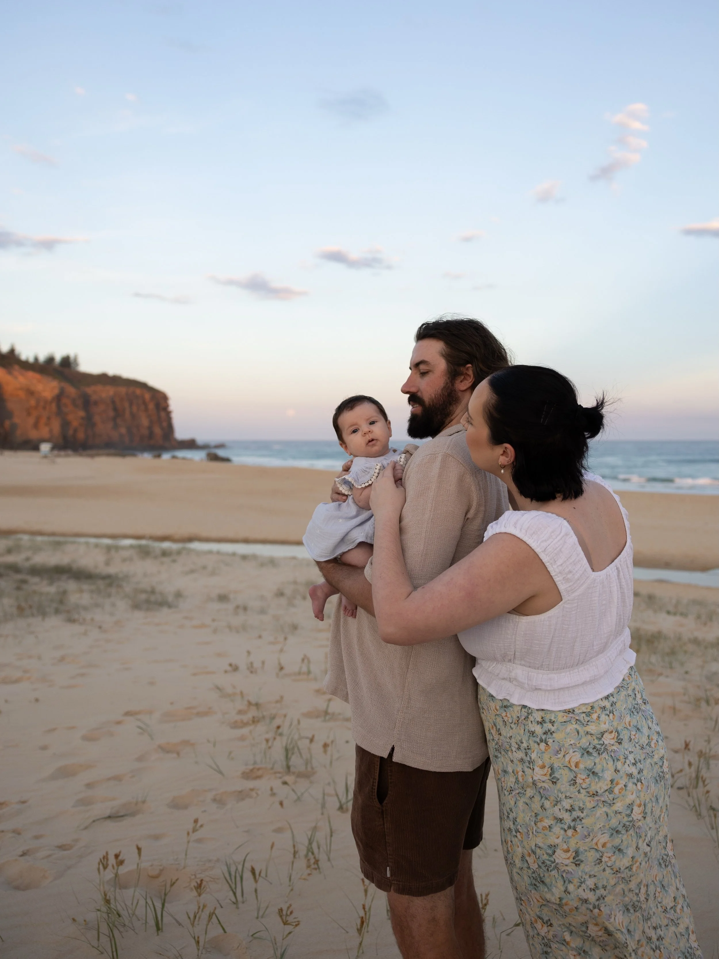 A little magic at sunset 🌙 Absolutely in love with this gorgeous location 🤍

#sydneyfamilyphotographer #sydneyportraitphotographer #sydneymotherhoodphotographer #familyphotography #motherhoodphotography