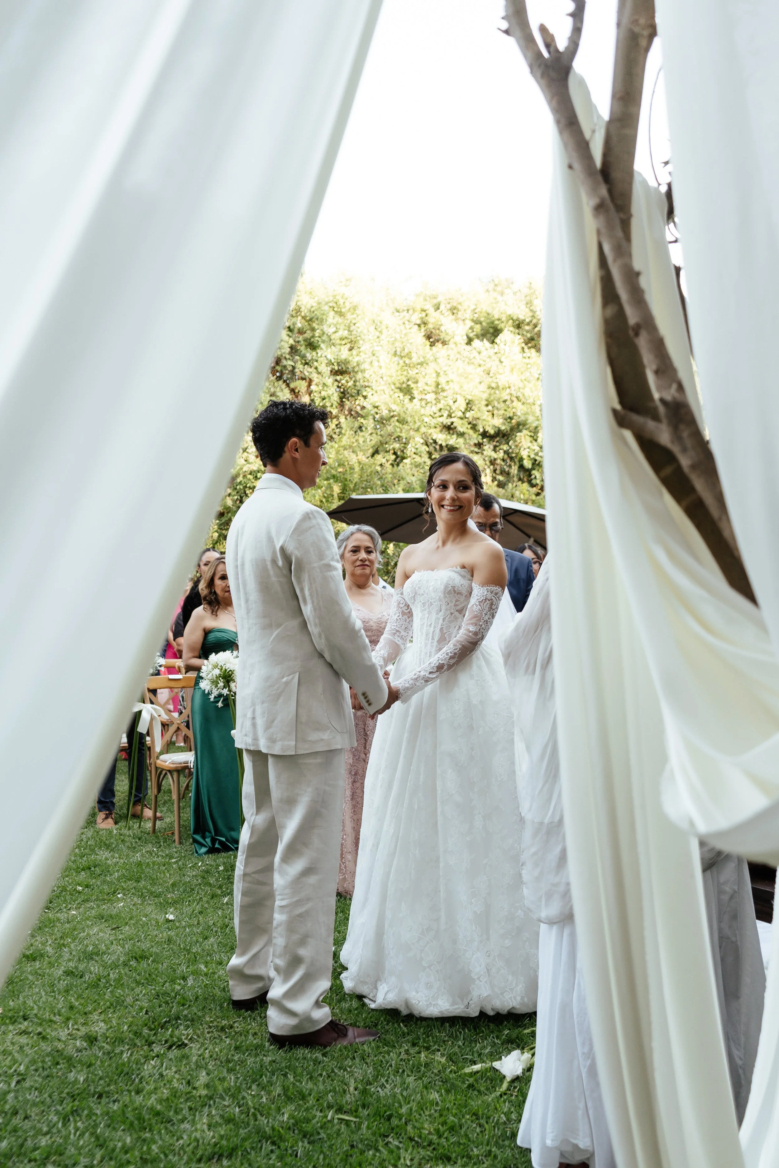 CherryOnTop Weddings - Daniela & Sebastián-18.jpg