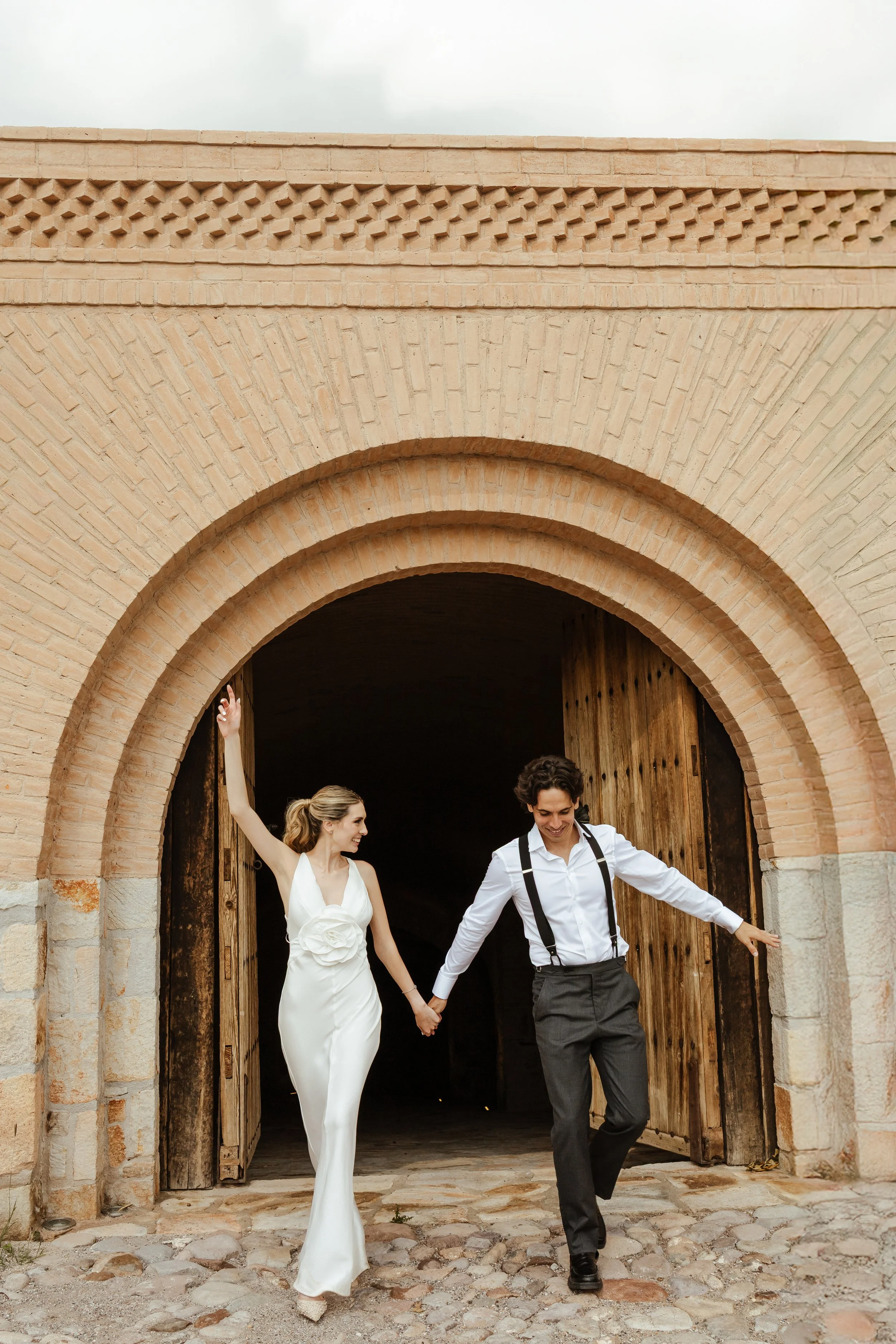 CherryOnTop Weddings - Alexia & Carlos-550.jpg