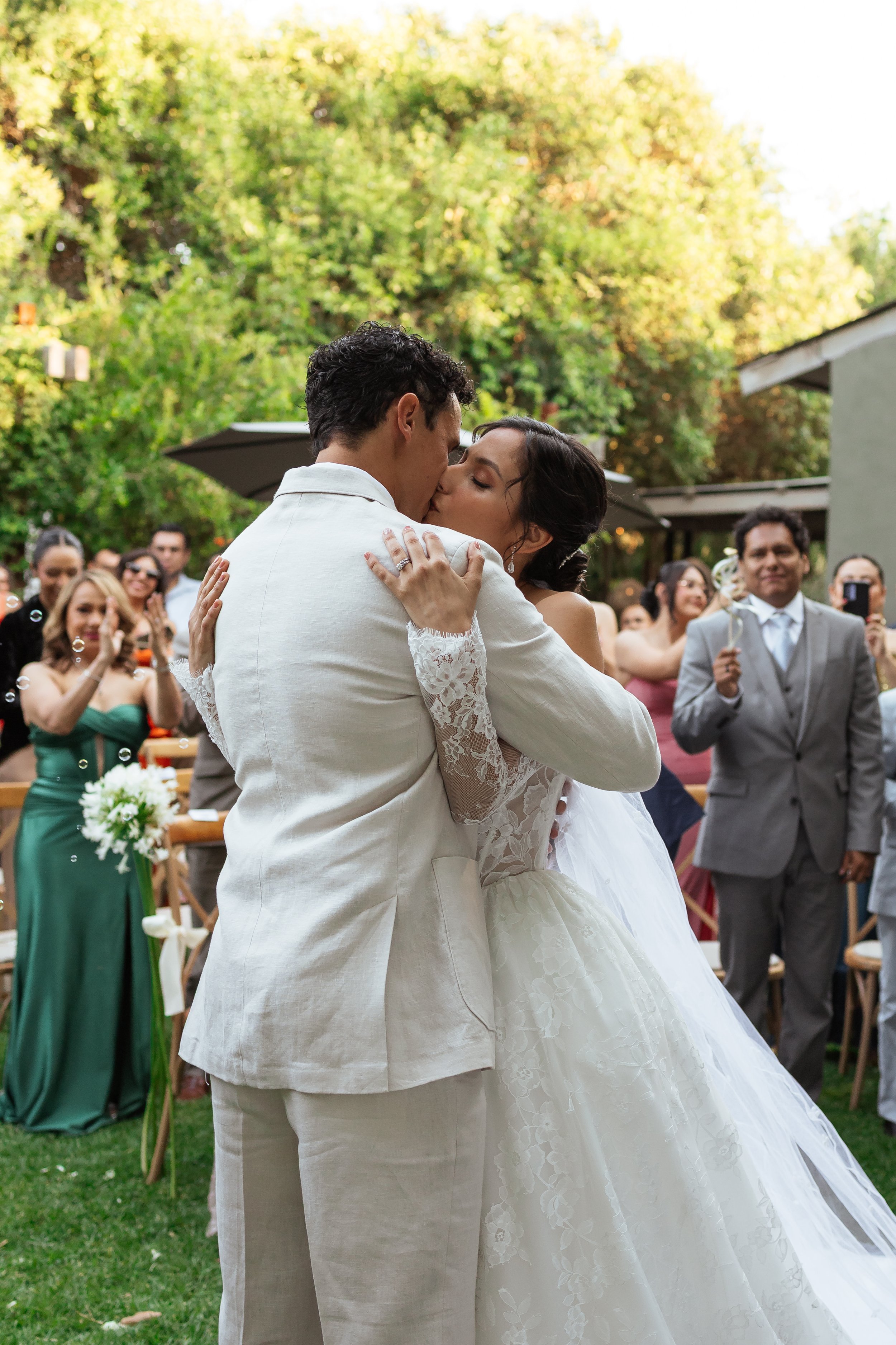 CherryOnTop Weddings - Daniela & Sebastián-25.jpg