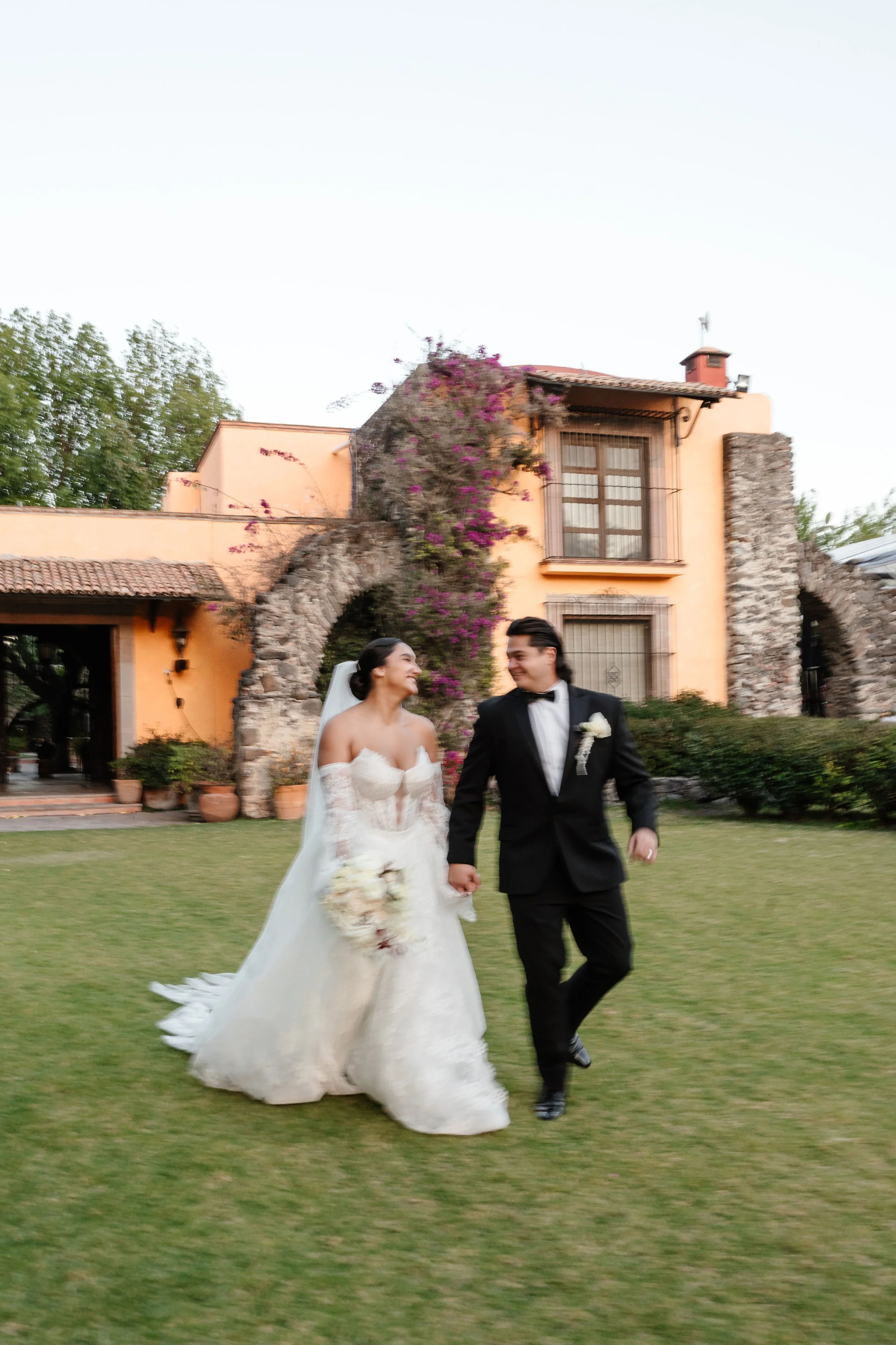 CherryOnTop Weddings - Xime&Jorge-44 (1).jpg