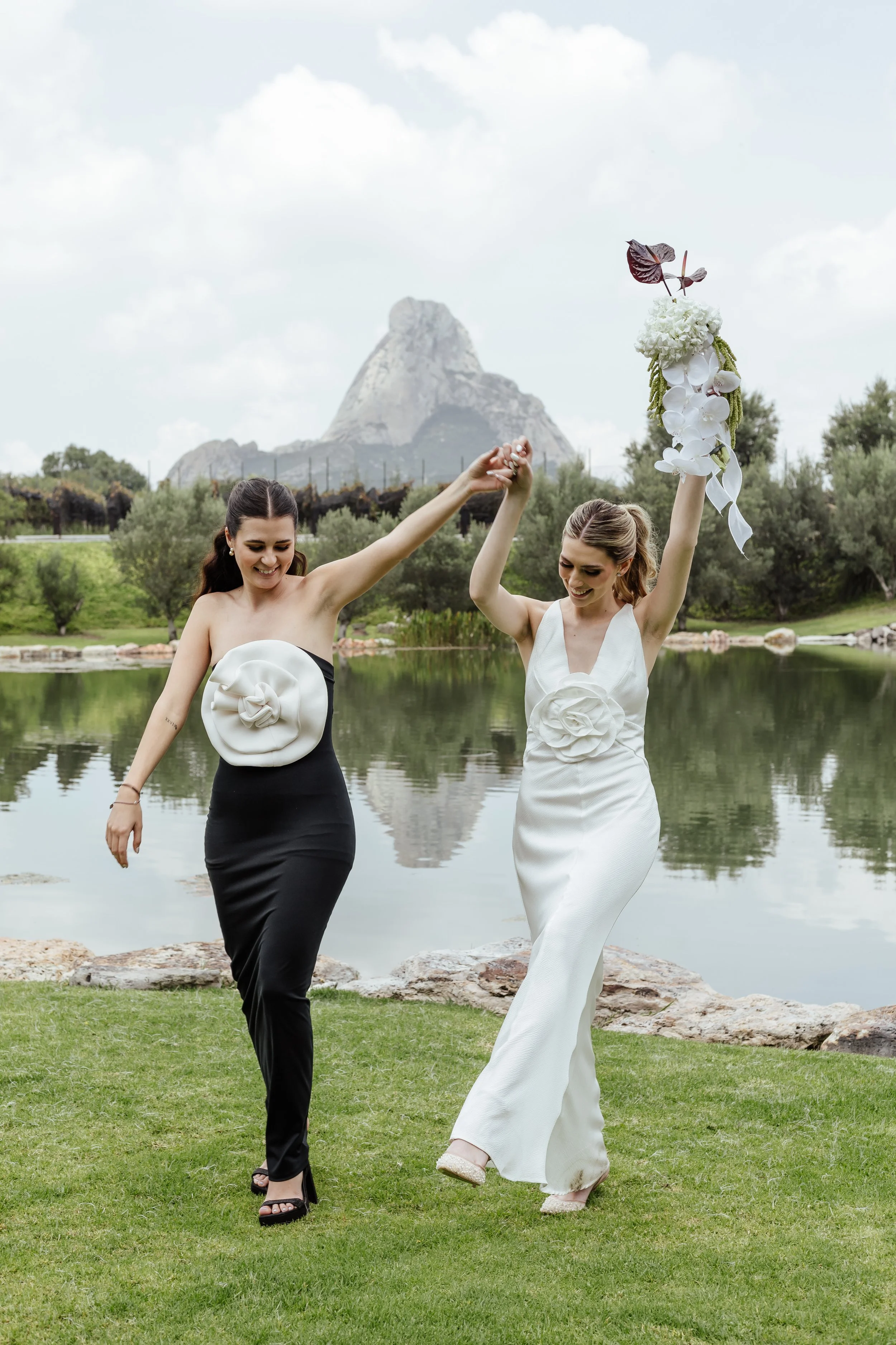 CherryOnTop Weddings - Alexia & Carlos-245.jpg