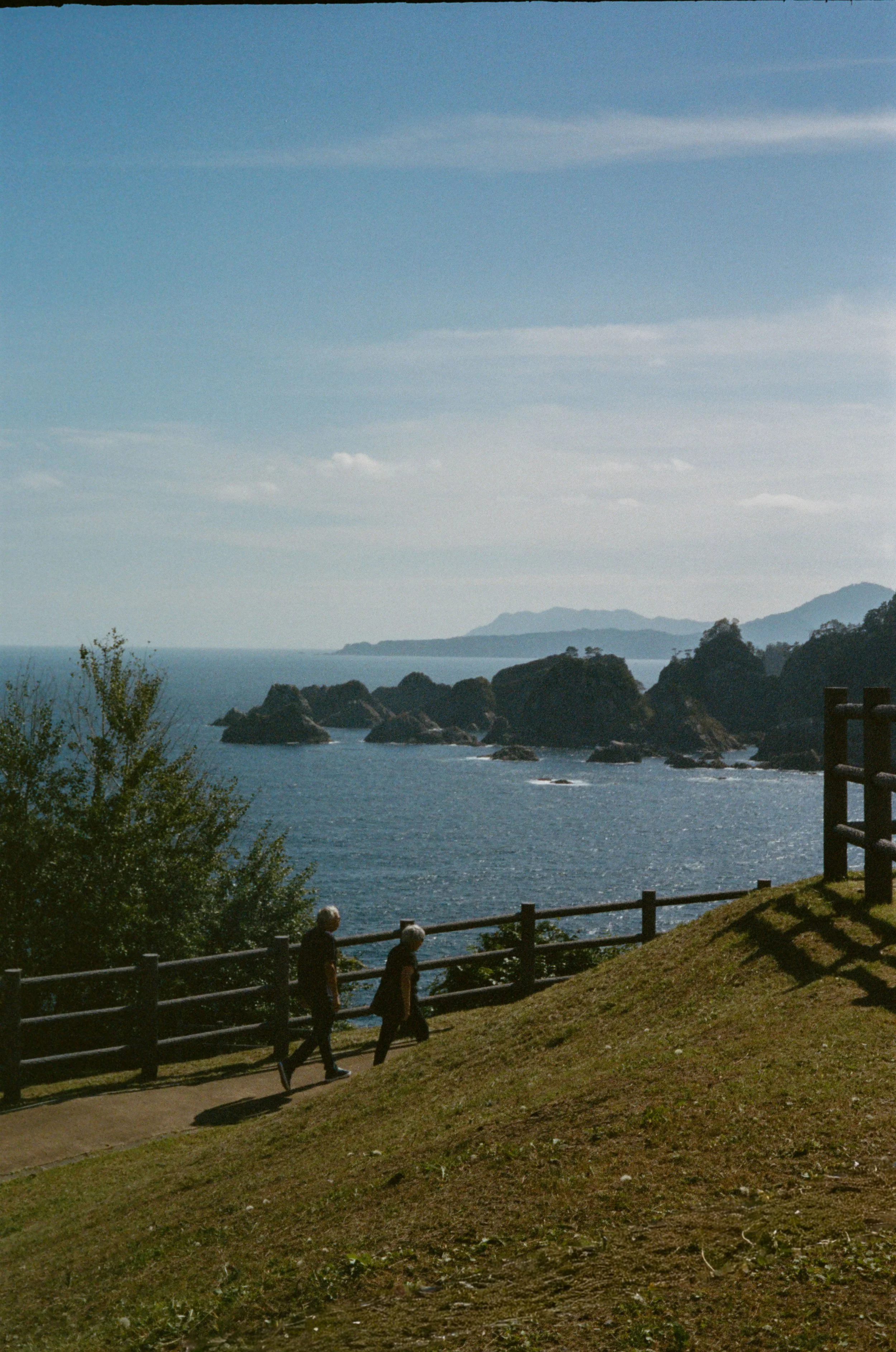 000466650032 copy.jpg