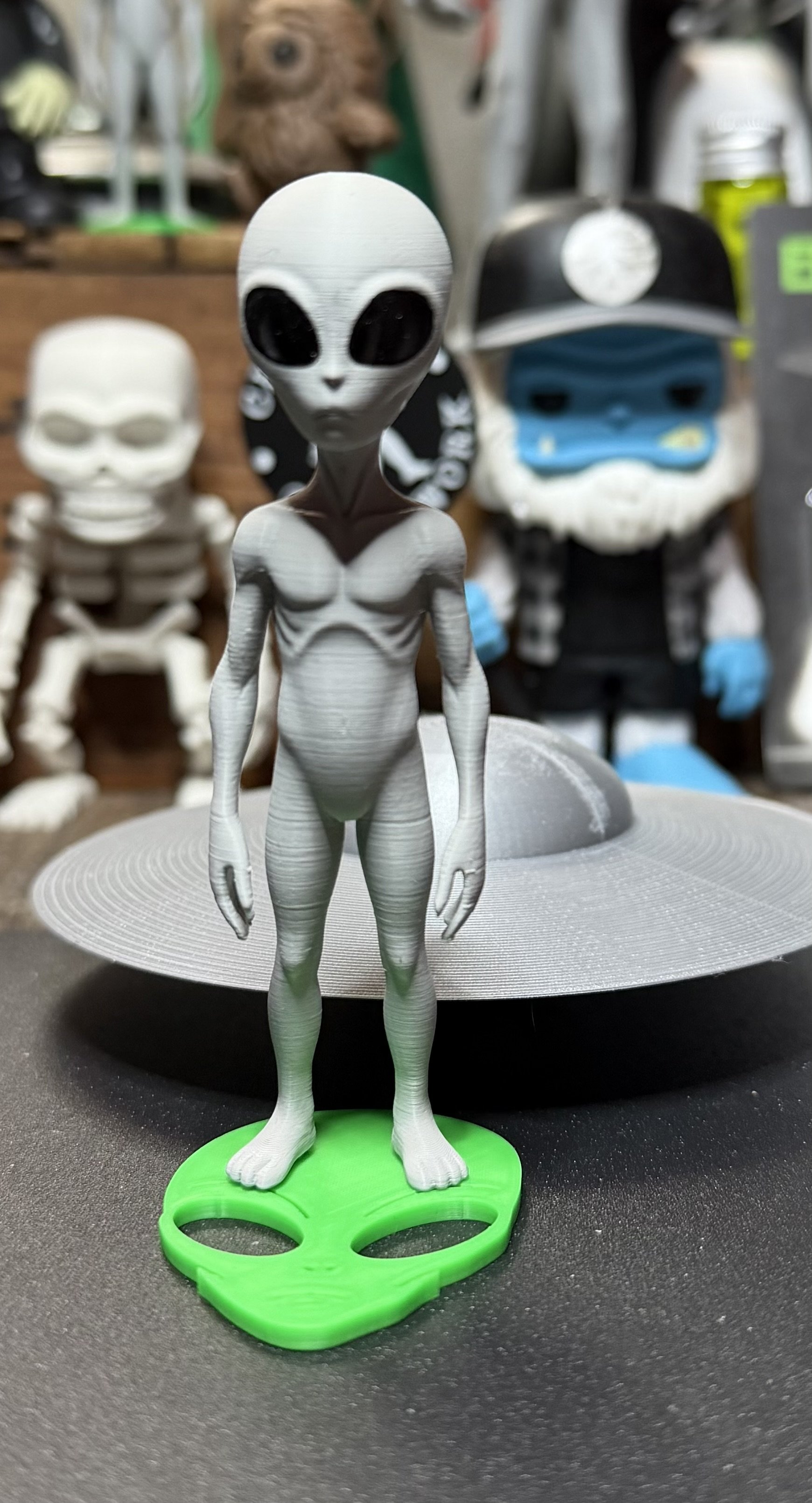 3.75" UFO Gray Alien