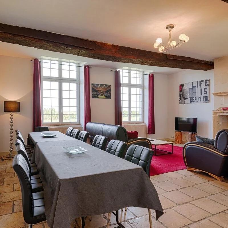 Salle à manger et salon du Calvaloft