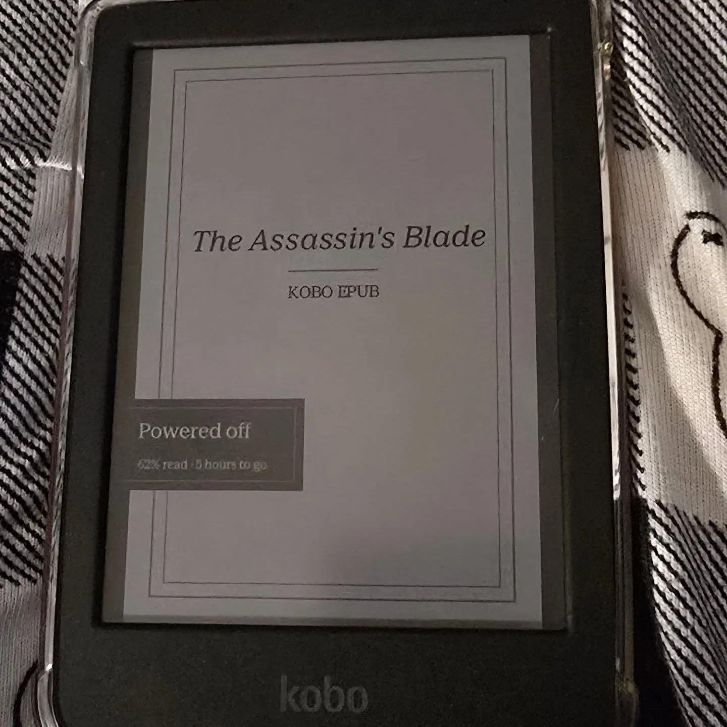 Sorry I've been absent, life has been busy recently and has had me feeling a bit overwhelmed. 

But BACK TO BUSINESS 🖤 

Whay are we all reading? Ngl this has me in a reading slump, I am struggling. I am reading it first (don't come at me), please t