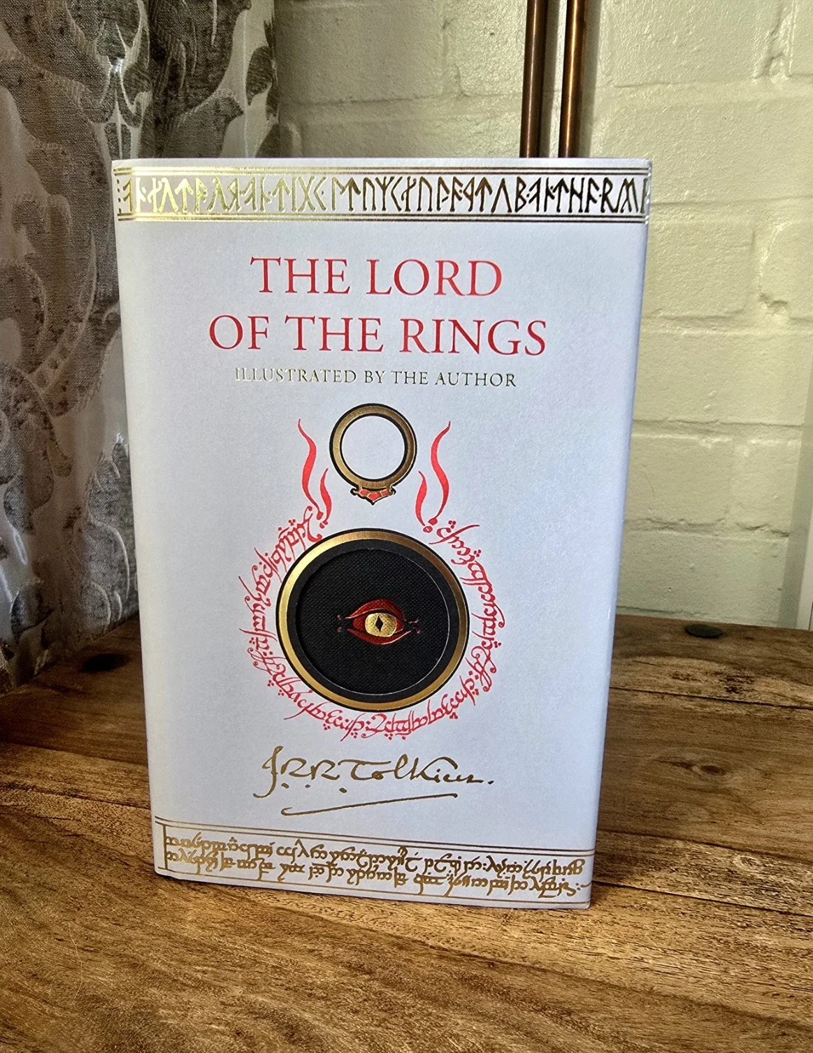 J.R.R. Tolkein - The Lord of the Rings