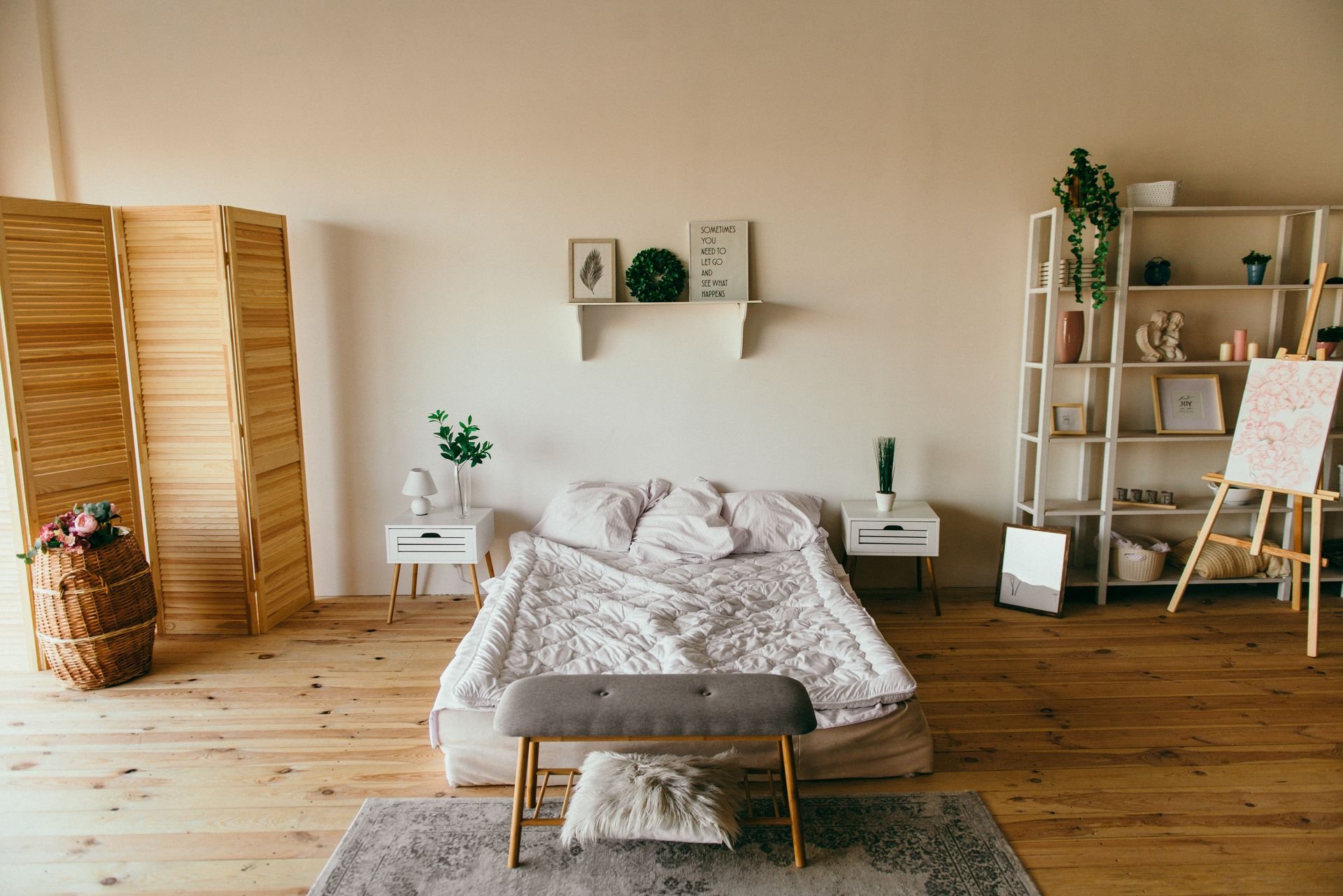 On the Art of the Empty Corner