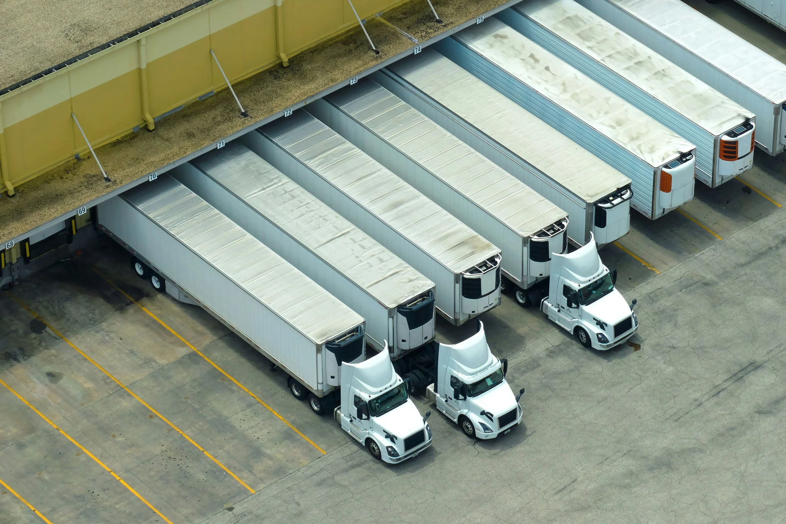 Platform Smart Drives Efficiency and Innovation at Leading Truck Manufacturer