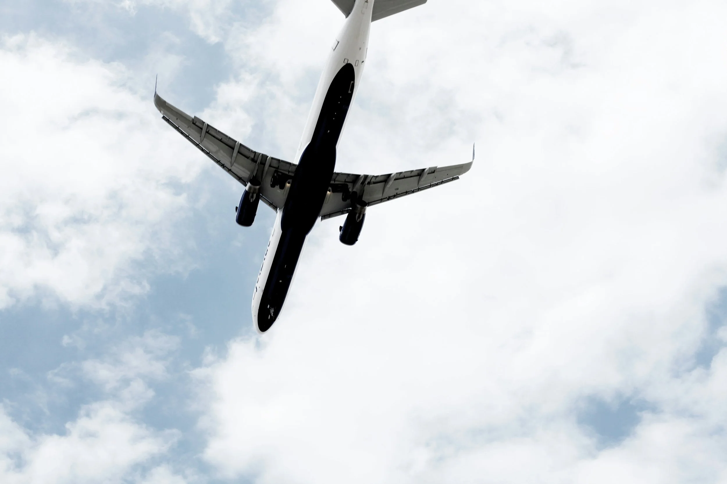 Deploying 5G on the Airfield to Expand Operational Capabilities