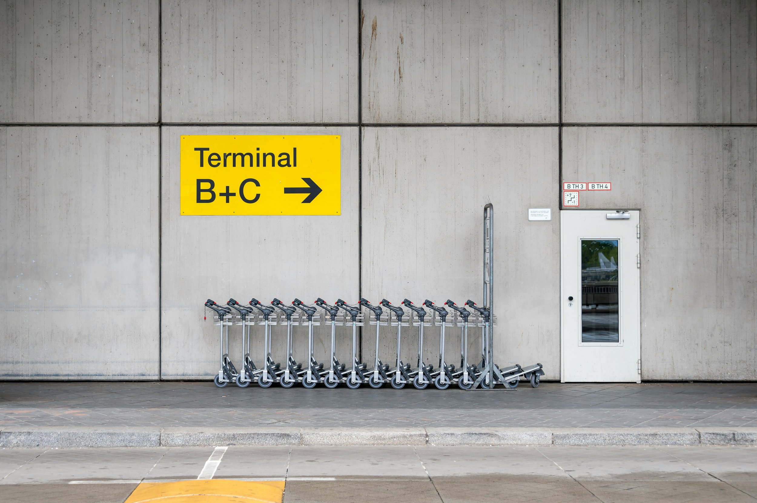 Upgrading Door Access Systems with Proven Supplier Expertise