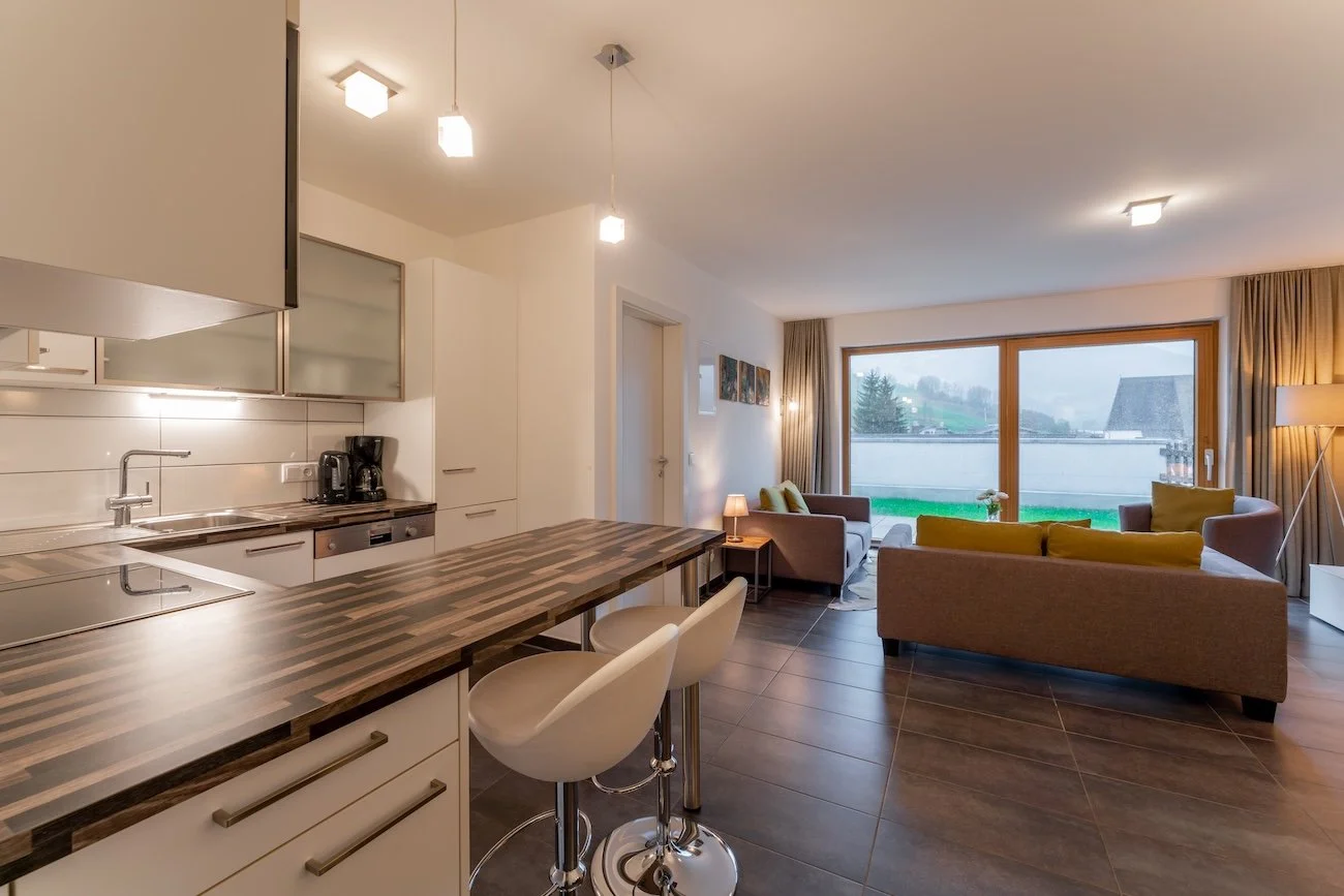 eder VIEW Apartment No 1 Wohnzimmer 6.jpg