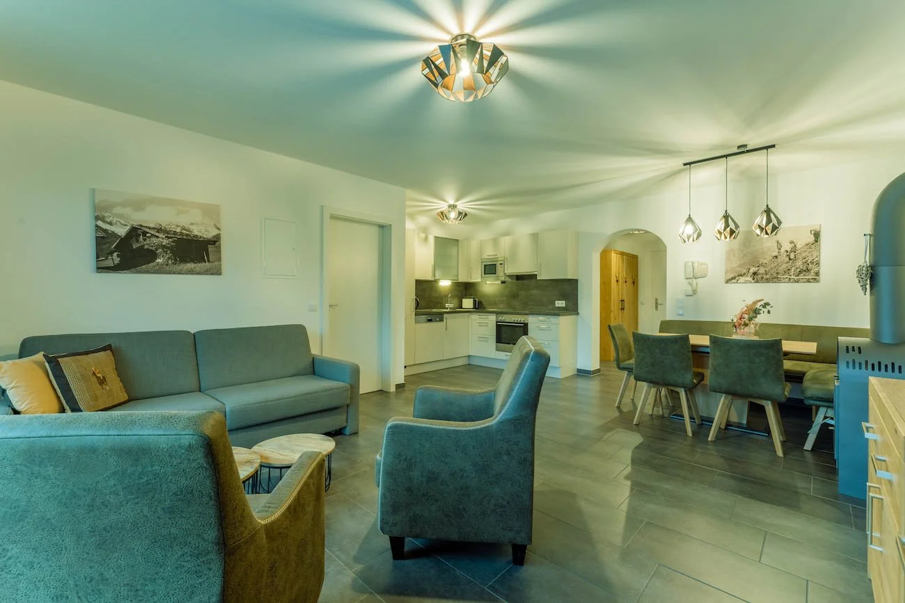 eder VIEW Apartment No 2 Wohnzimmer 7.jpg