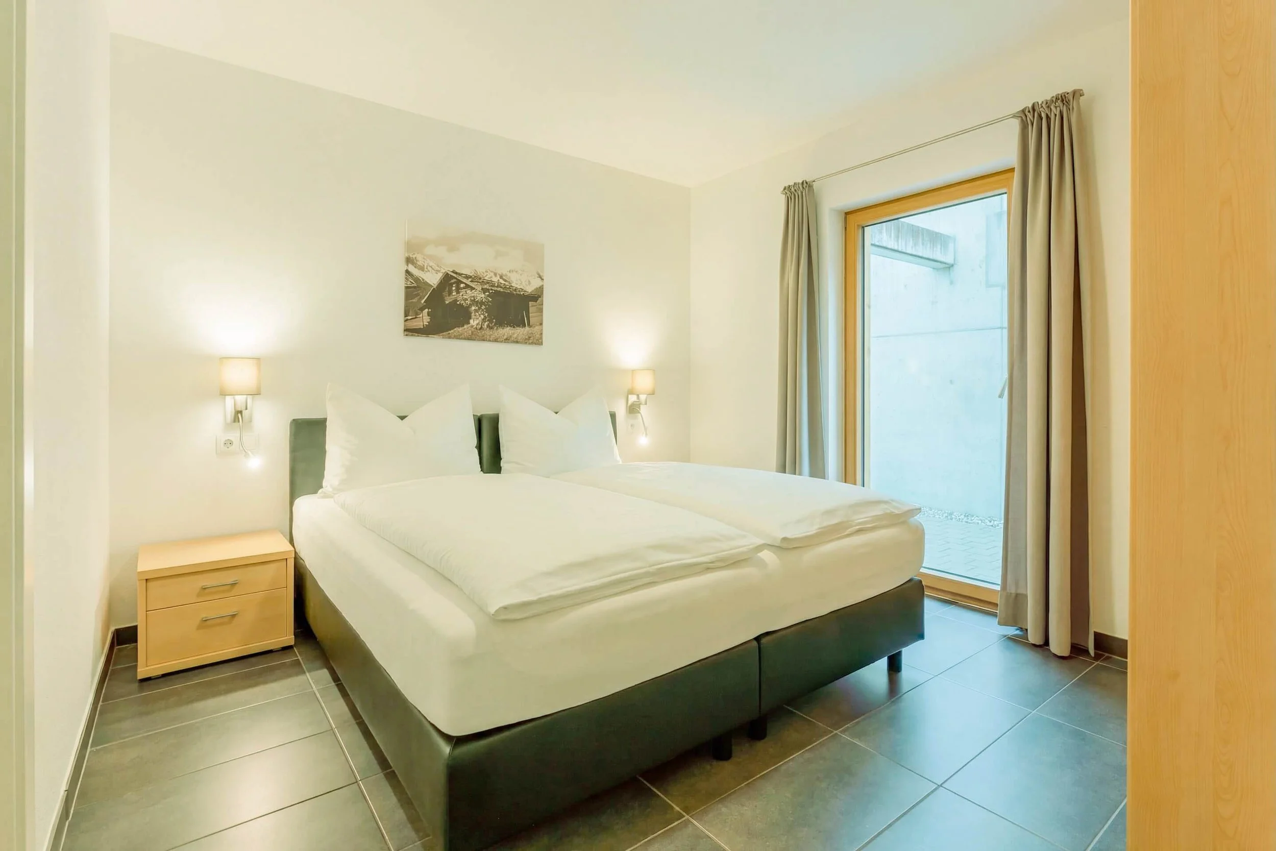 eder VIEW Apartment No 5 Zimmer 2.jpg