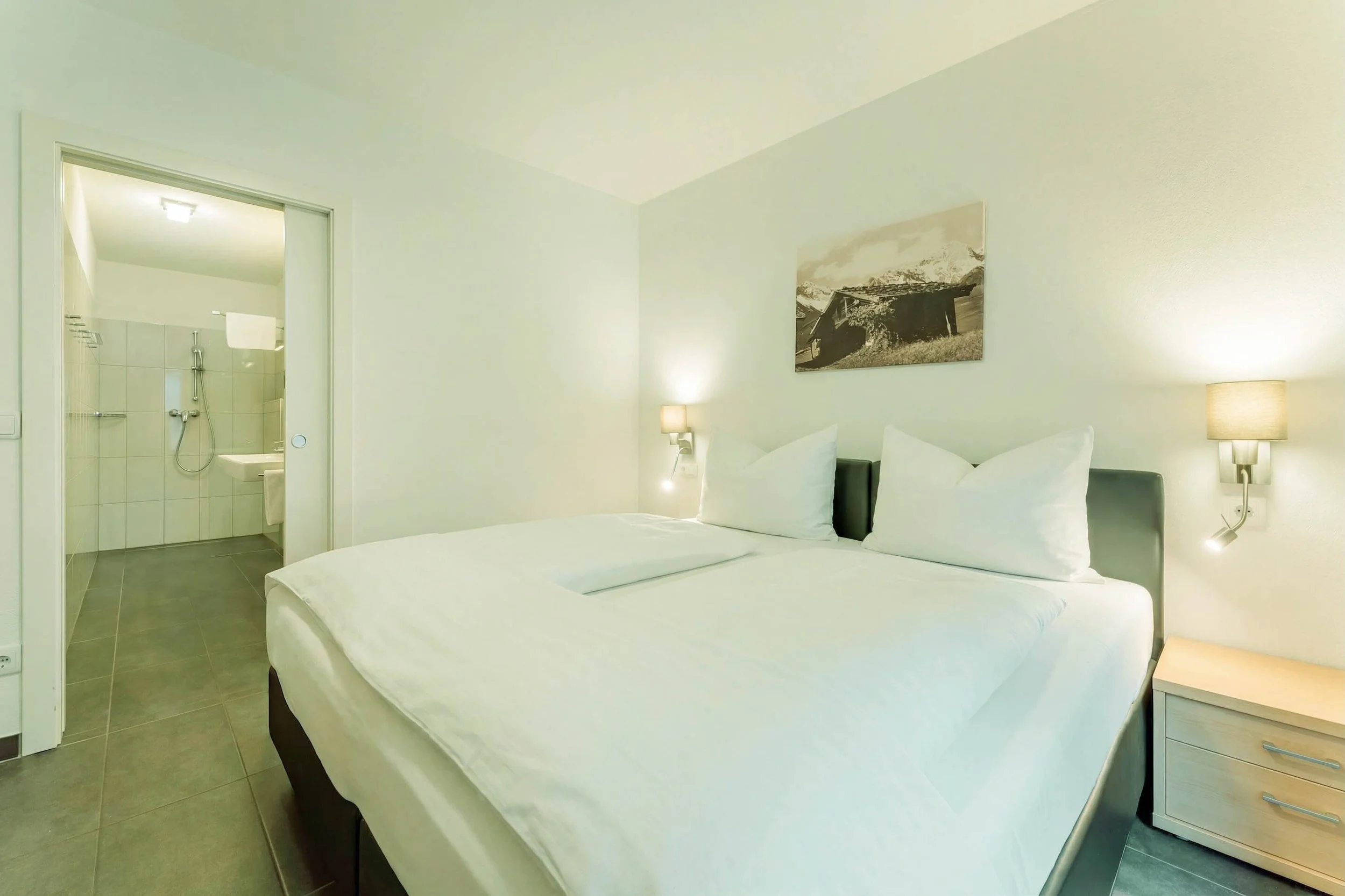 eder VIEW Apartment No 5 Zimmer 8.jpg