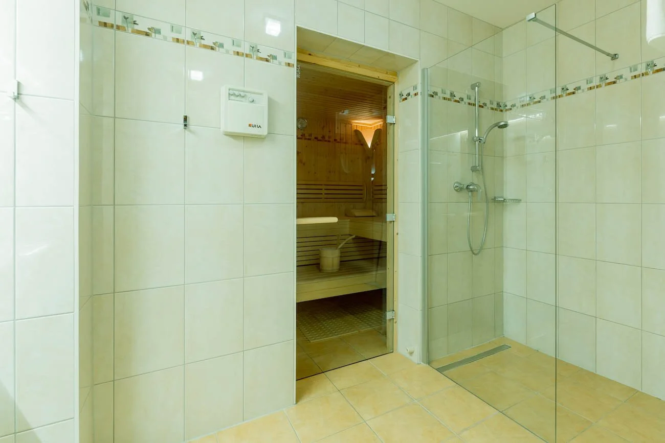 eder VIEW Apartment No 6 Bad 5.jpg