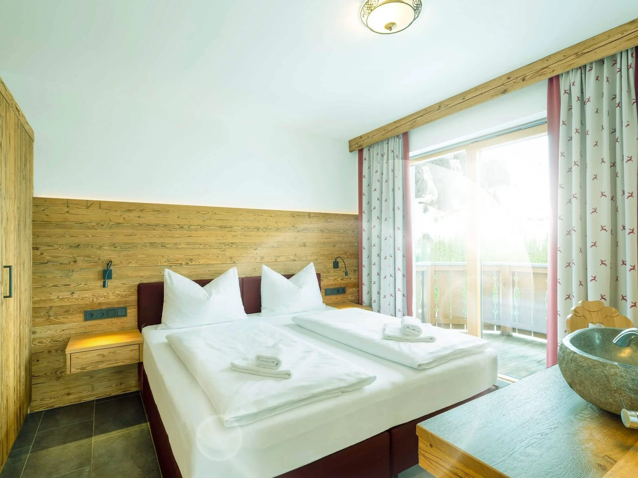 eder VIEW Apartment No 6 Zimmer 2.jpg