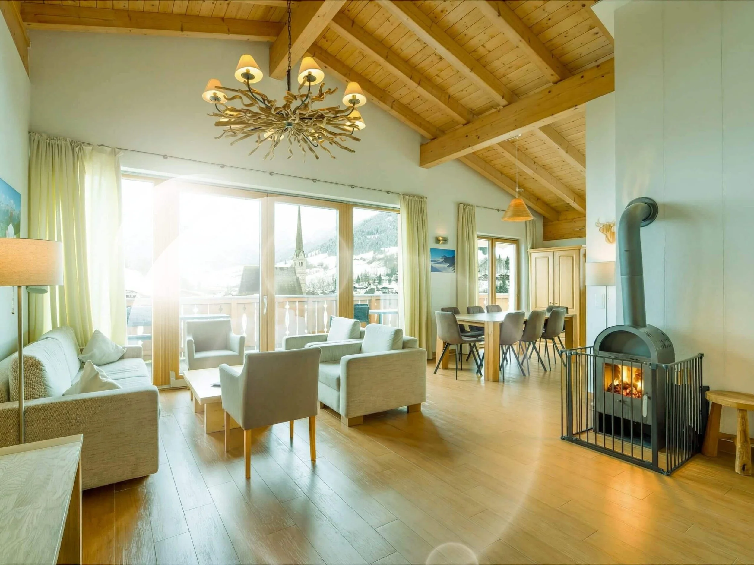 eder VIEW Apartment No 10 Wohnzimmer 3.jpg