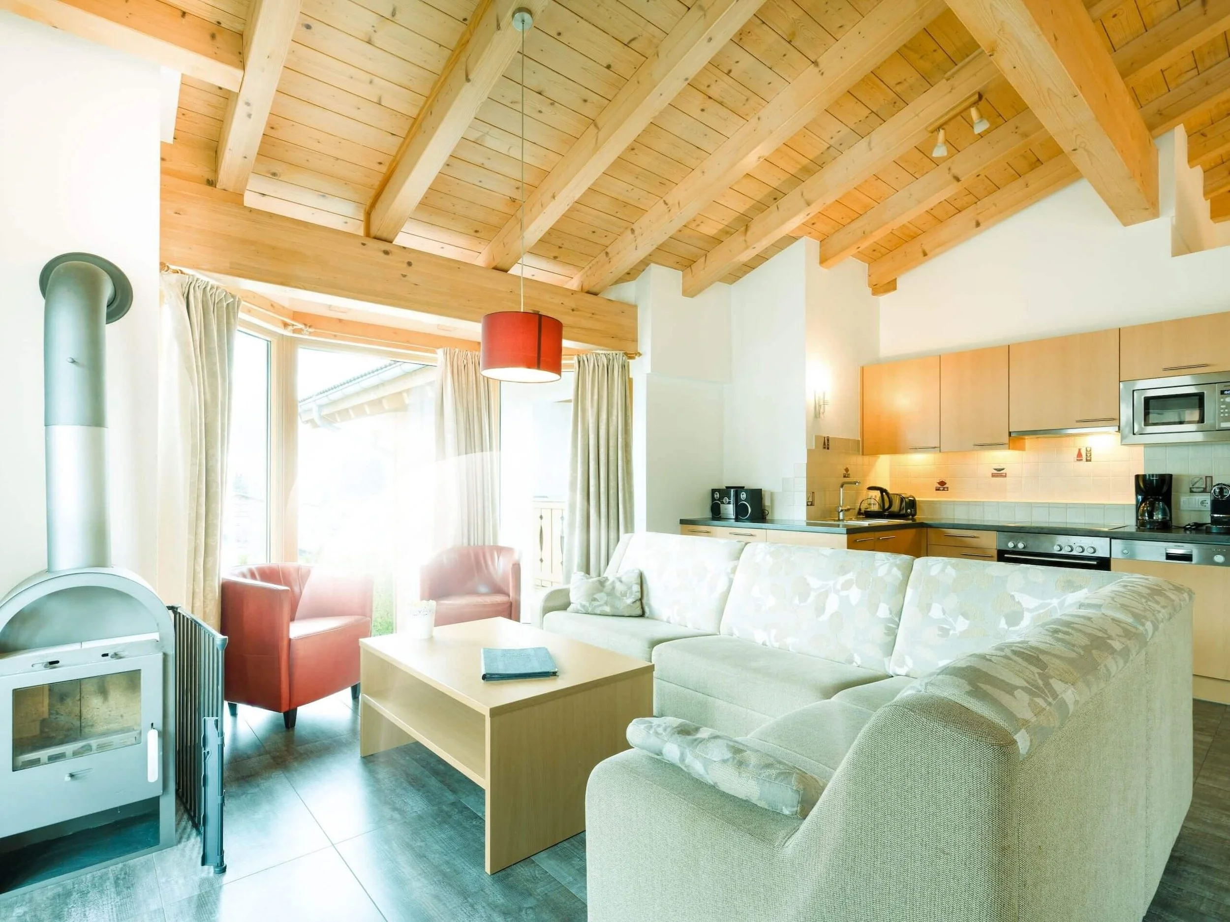 eder VIEW Apartment No 11 Wohnzimmer 1.jpg